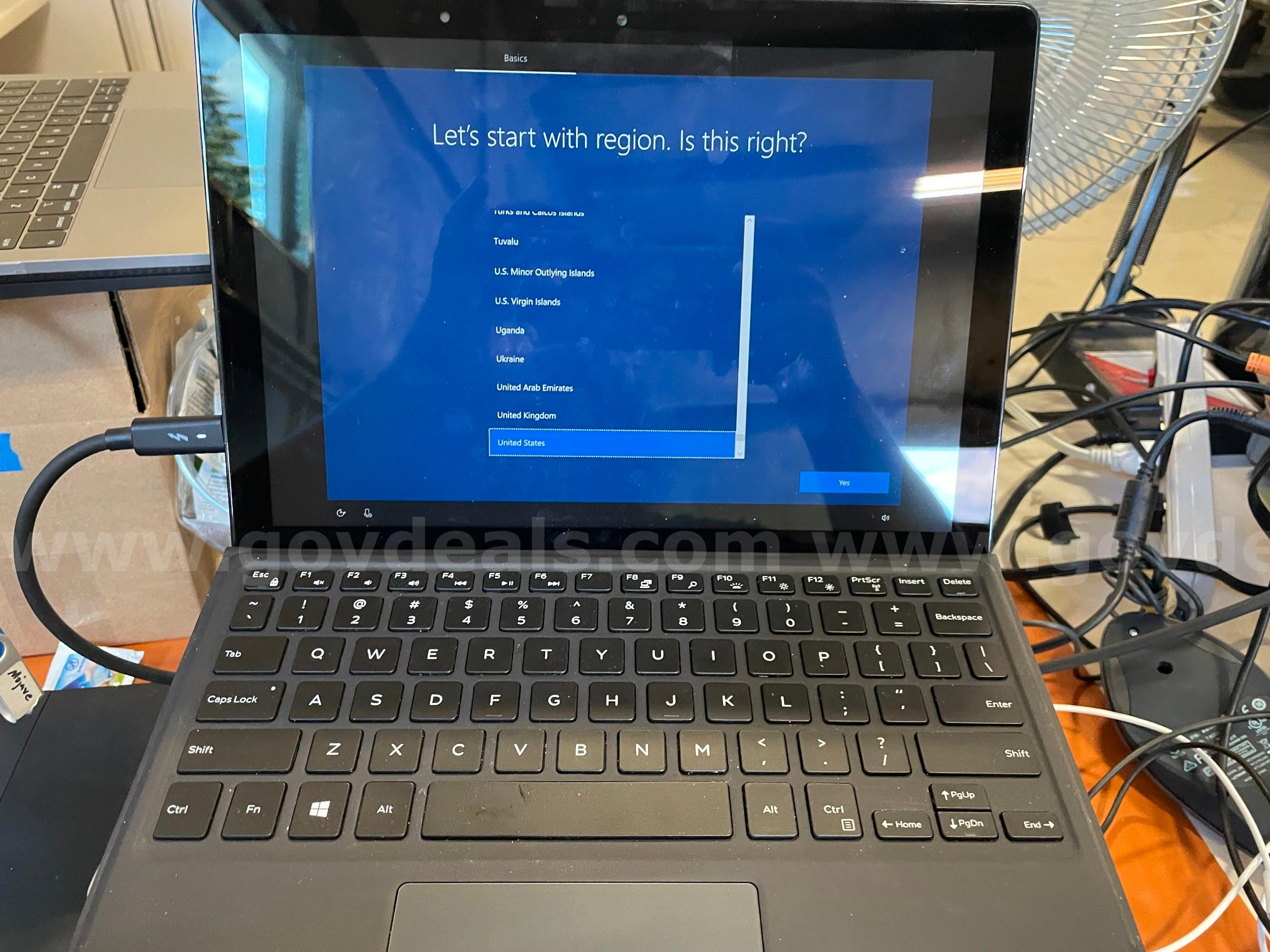 Dell Latitude 5285 2-in-1 | Windows 10 Installer Ready! (ID# 46585) (D-Case) (No UPC) ($10) Dell 5285 Government Surplus Auction - Primary Photo