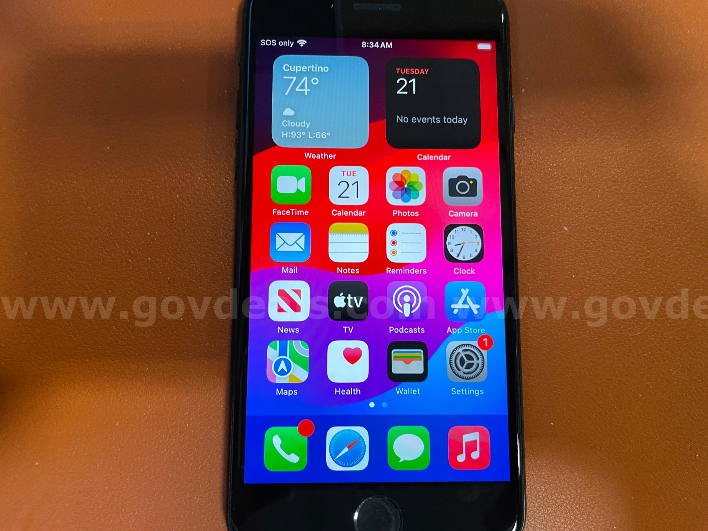 iPhone 2nd Gen SE | Black | 64GB | SIM LOCKED (ID# 46760) (D-Case) (No UPC) (10) Apple iPhone Government Surplus Auction - Photo #3