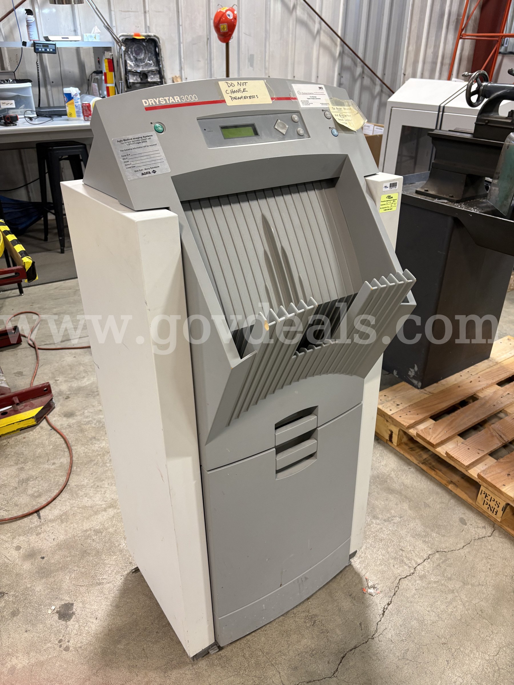 Agfa DryStar 3000 Diagnostic Printer (ID# 46930) (J03-2L) (26-1931-9) 300 Agfa 3000 Government Surplus Auction - Photo #2