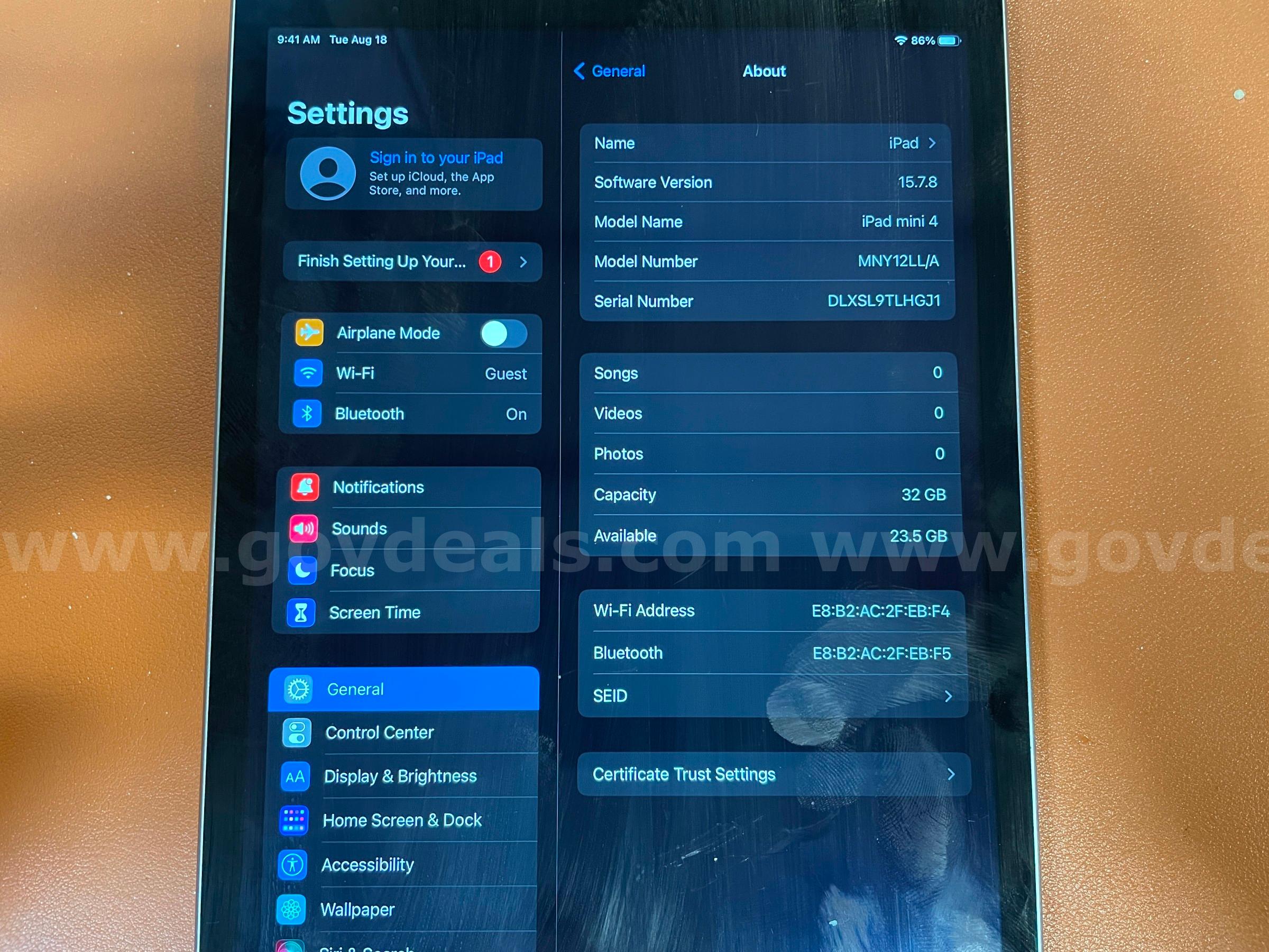 iPad Mini 4 | WiFi only | 32GB (ID# 47325 ) (D-Case) (NoUPC) Apple iPad Mini Government Surplus Auction - Photo #4