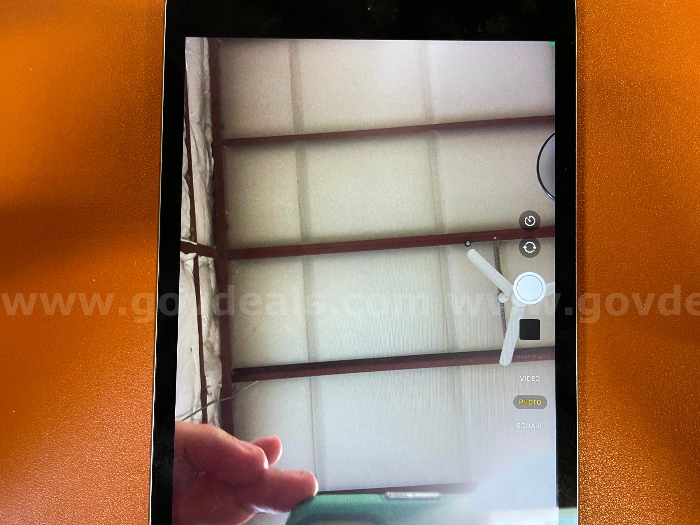 iPad Mini 4 | WiFi only | 128GB (ID# 47331) (D-Case) (NoUPC) Apple iPad Mini Government Surplus Auction - Photo #6