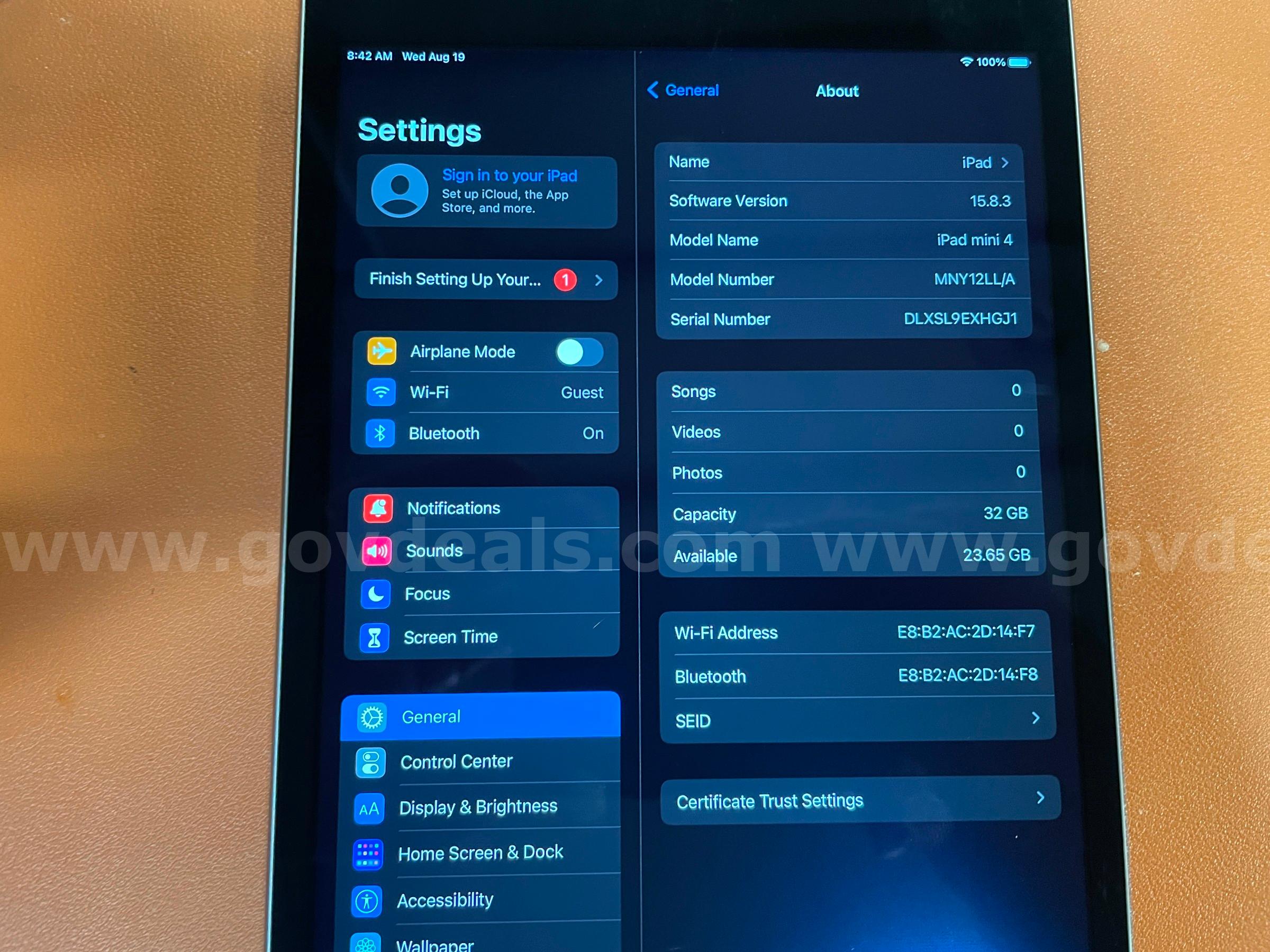 iPad Mini 4 | WiFi only | 32GB (ID# 47382) (D-Case) (NoUPC) Apple iPad Mini Government Surplus Auction - Photo #4