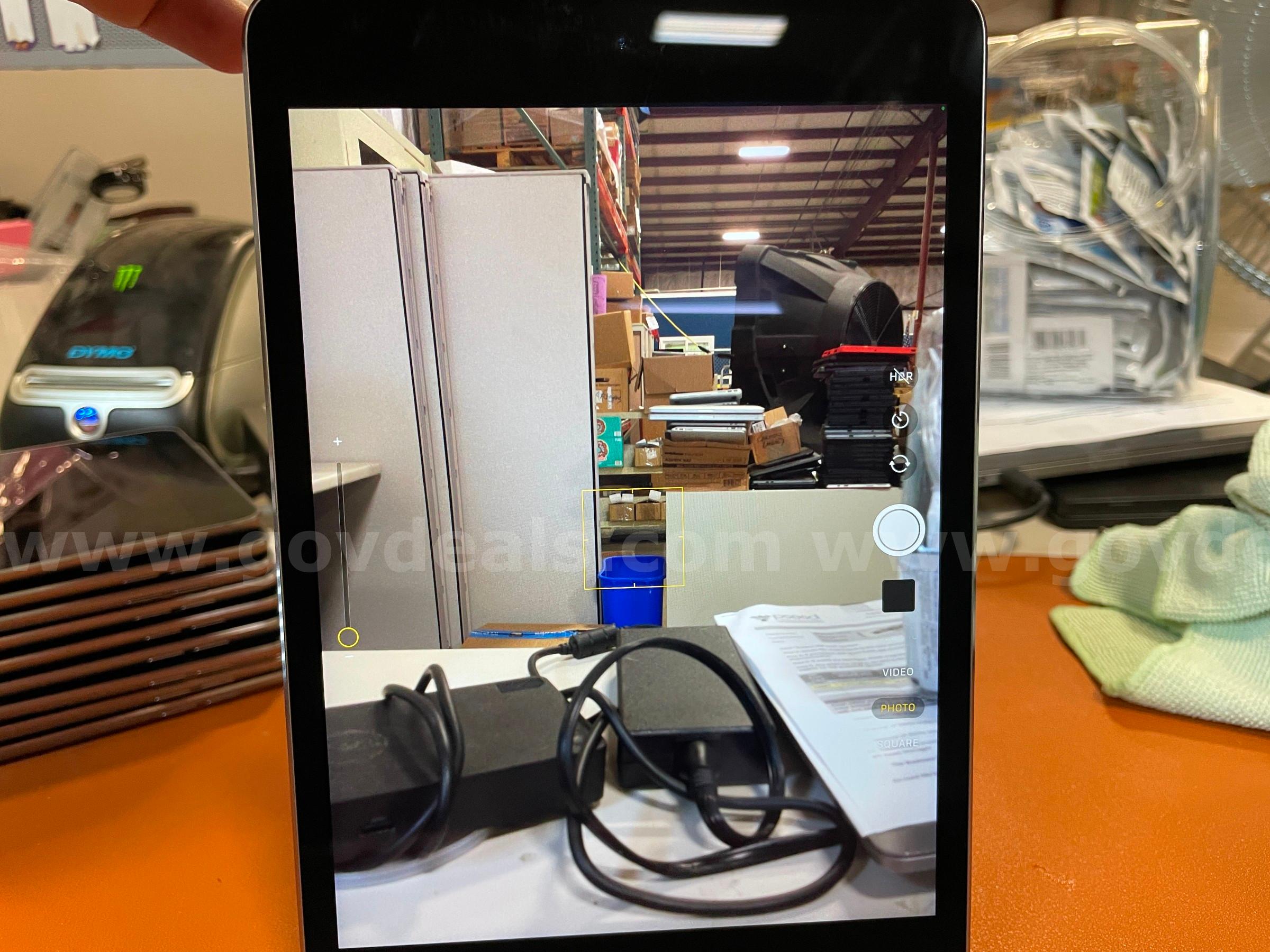 iPad Mini 4 | WiFi only | 32GB (ID# 47382) (D-Case) (NoUPC) Apple iPad Mini Government Surplus Auction - Photo #5