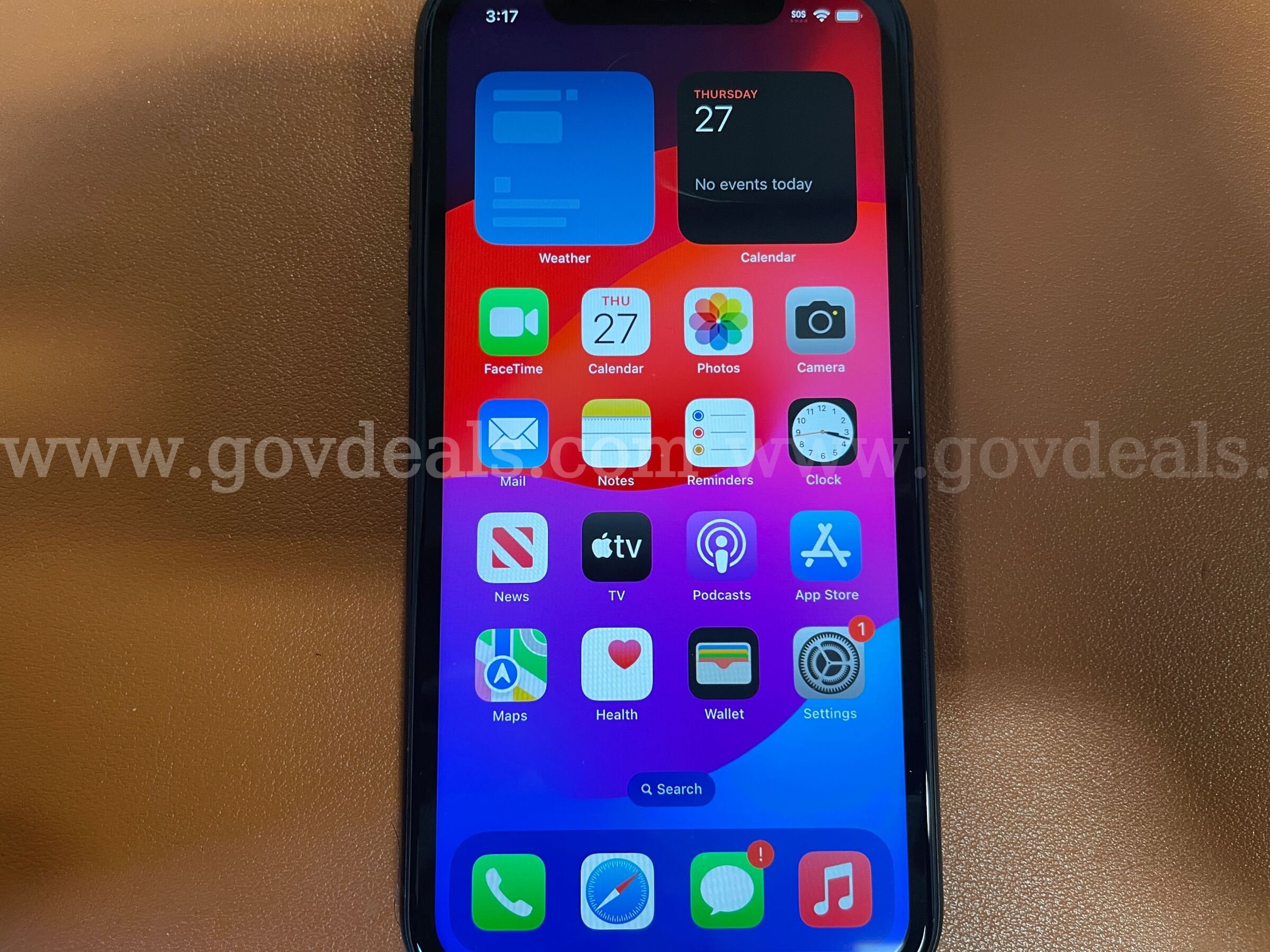 iPhone XR | 64GB | Black (ID# 47547) (D-Case) (NoUPC) Apple iPhone Government Surplus Auction - Photo #3