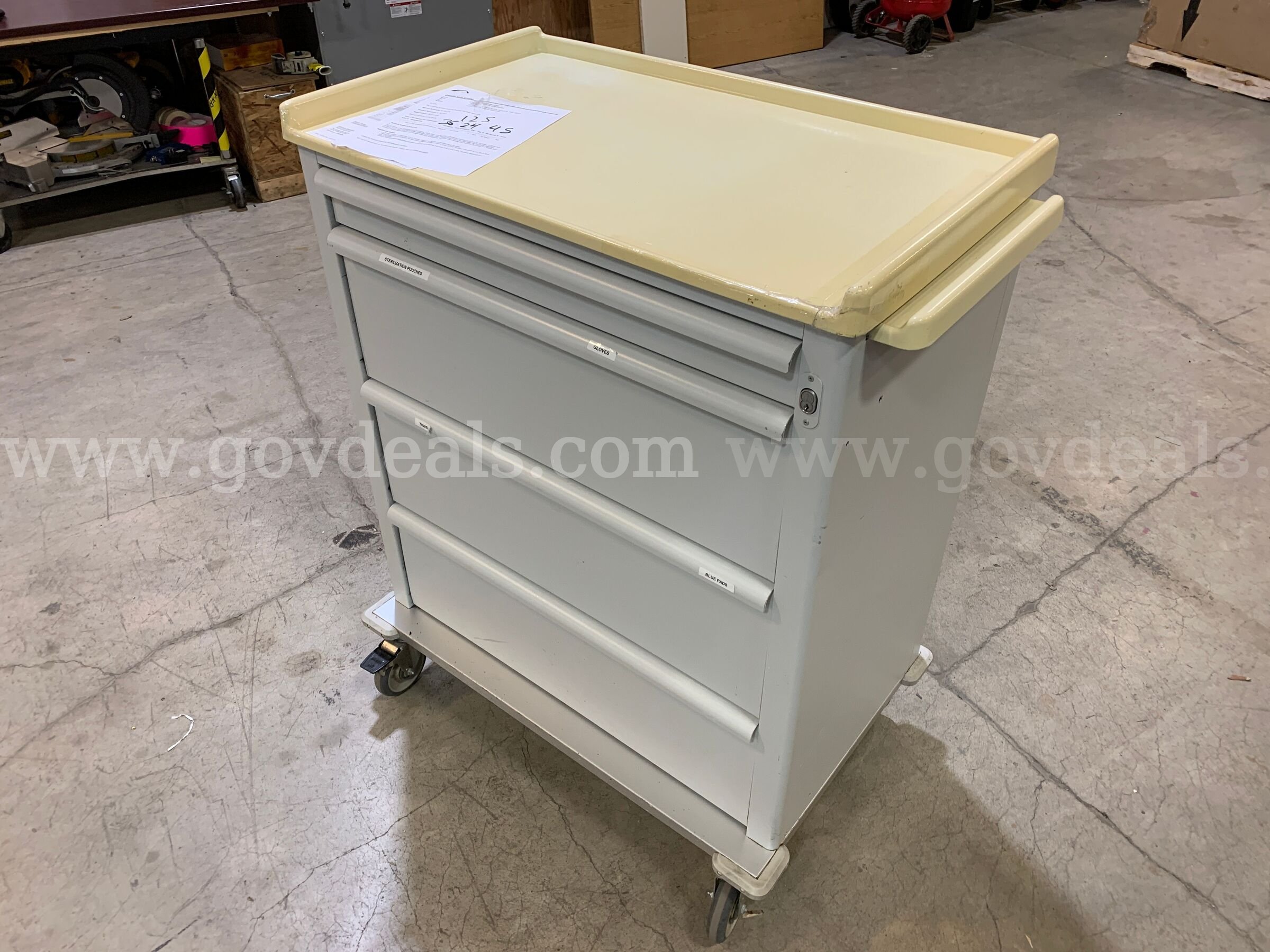 Wheeled Metal Cart With Drawers (ID #47572) (I5-1L) (26-1914-3) 310