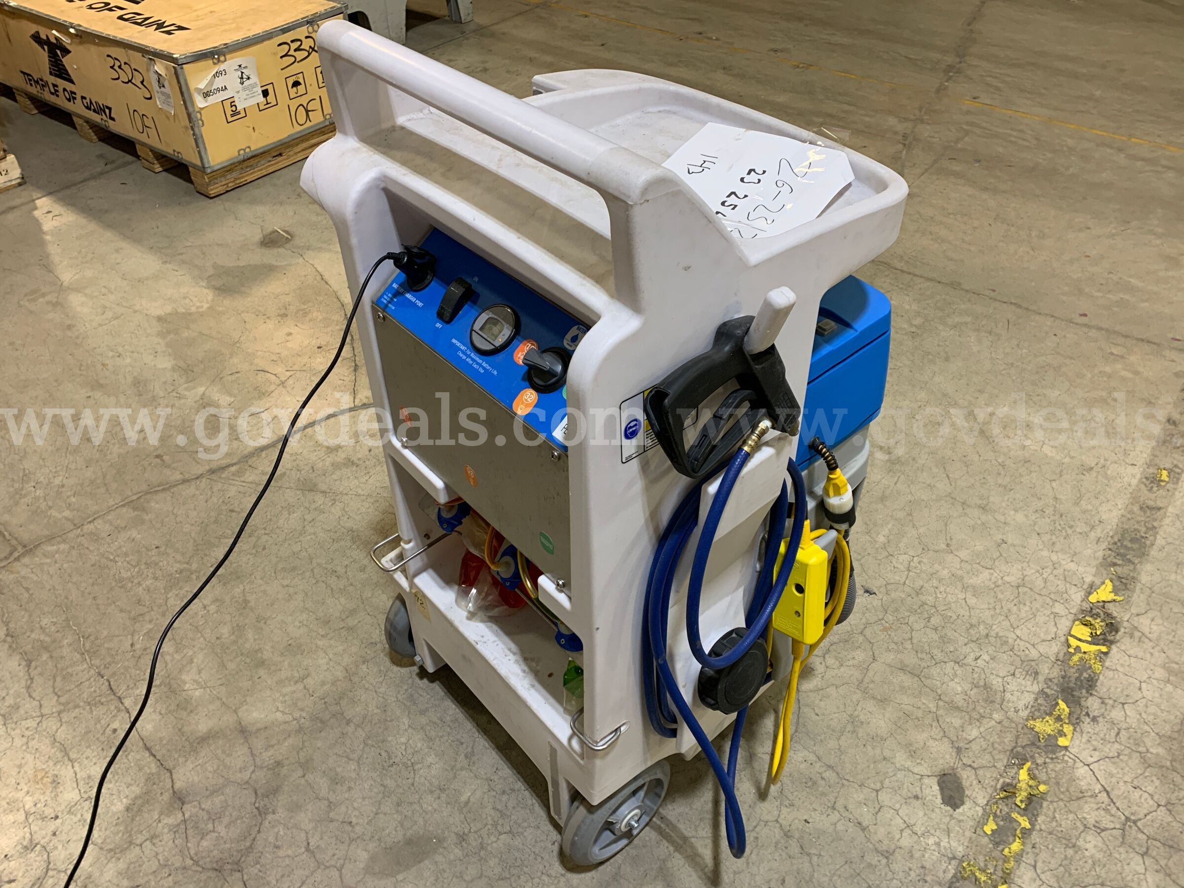 EcoLab Cleaning Caddy (ID #47573) (H6-1L) (26-2312-4) 54579 ECOLAB 2312 Government Surplus Auction - Photo #2