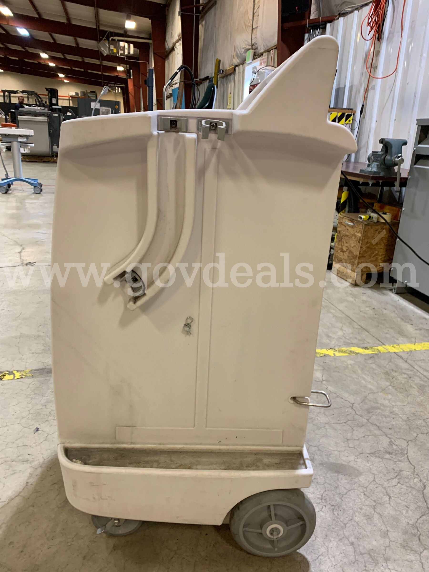 EcoLab Cleaning Caddy (ID #47573) (H6-1L) (26-2312-4) 54579 ECOLAB 2312 Government Surplus Auction - Photo #5