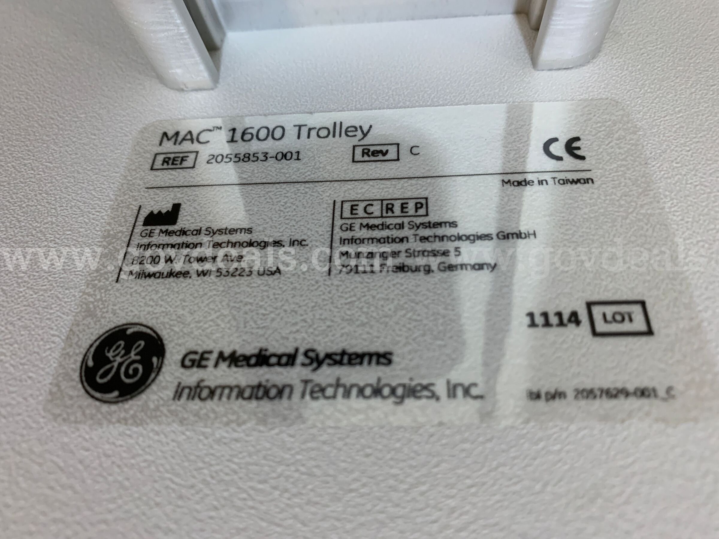 MAC 1600 Trolley For Medical Equipment (ID #47578) (H7-1R) (26-1914-1) 84579 MAC 1600 Government Surplus Auction - Photo #4