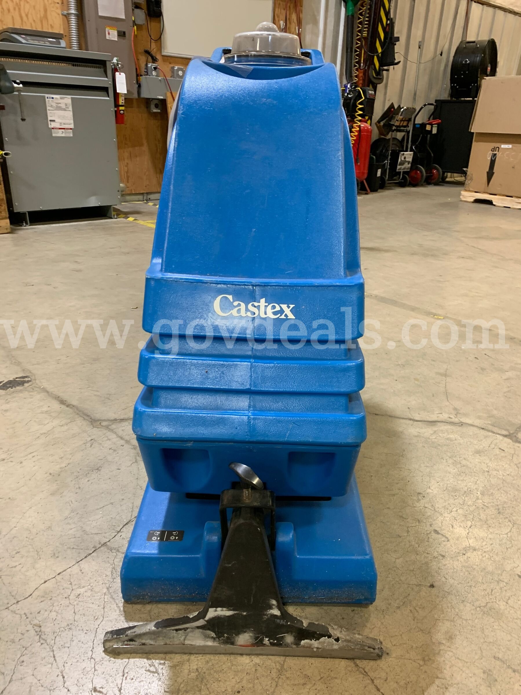 Castex SCX-1016 Carpet Extractor (ID #47580) (J4-1L) (26-1905-3) 310 CASTEX 1016 Government Surplus Auction - Photo #4