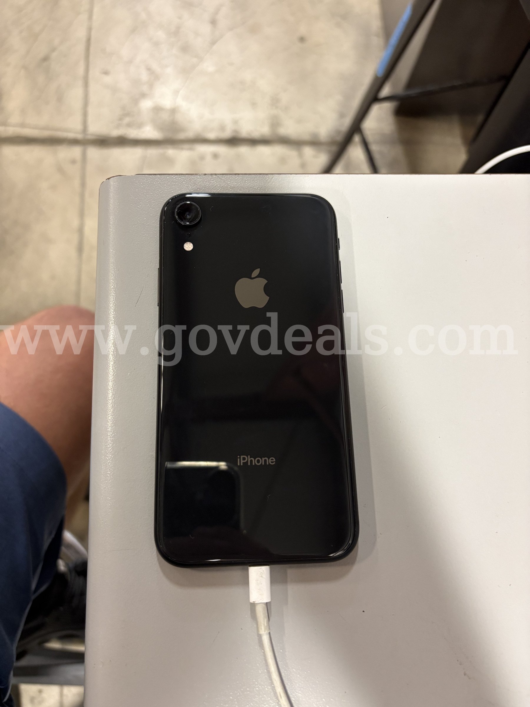 Apple iPhone XR 64GB Black – Unlocked – 89% Battery Health – Tested (ID# 47586) (J1-2R) (No UPC) (#6) Apple iPhone Government Surplus Auction - Photo #3
