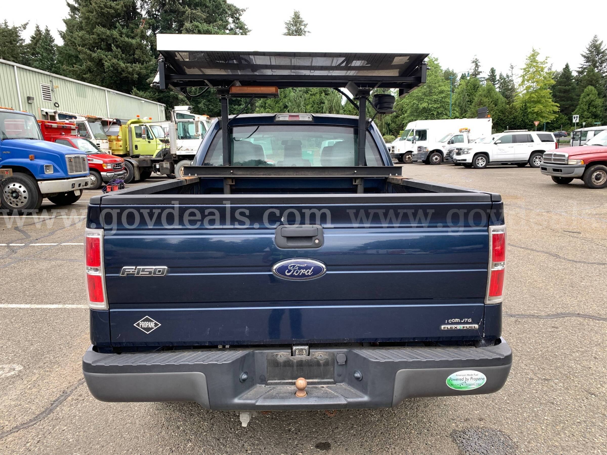 2014 Ford F-150 XL SuperCab 4WD Truck w/ Message Sign *Tow-Away* (ID# 47587) (EF4) (26-2402) 405 Ford F-150 Government Surplus Auction - Photo #4