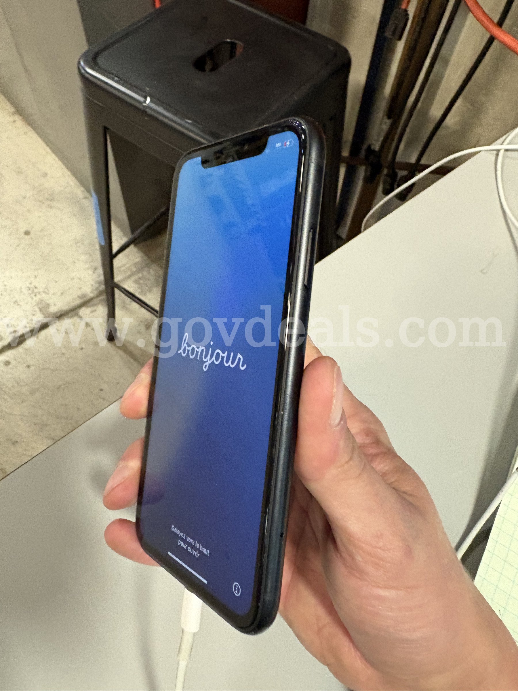 Apple iPhone XR 64GB Black – Unlocked – 89% Battery Health – Tested (ID# 47589) (J01-2R) (No UPC) (#8) Apple iPhone Government Surplus Auction - Photo #2