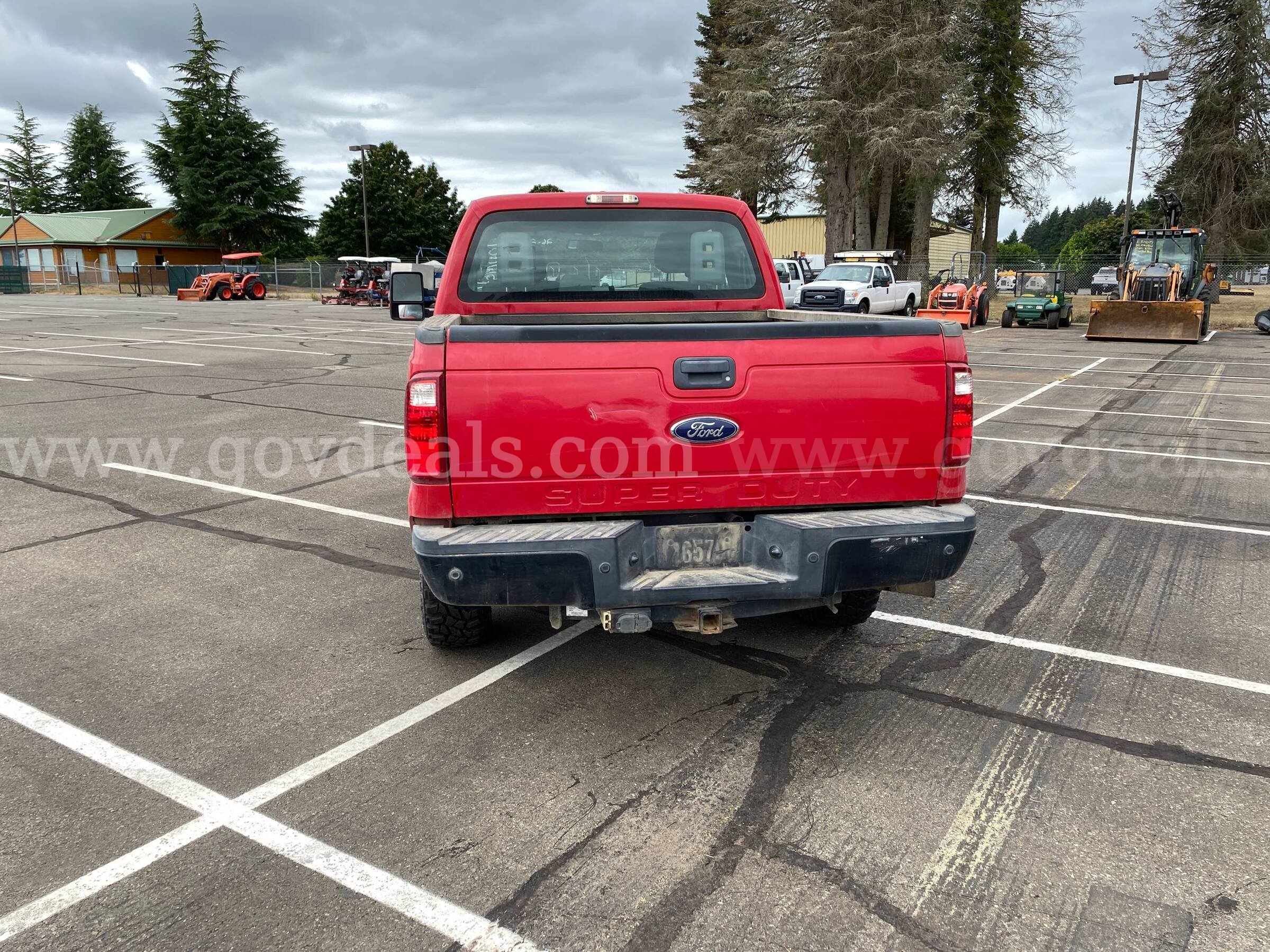 2015 Ford F-350 SD XL SuperCab 4WD 6.5' Bed Diesel PU (ID #47593) (AVI) (26-2687) 490 Ford F-350 Government Surplus Auction - Photo #4