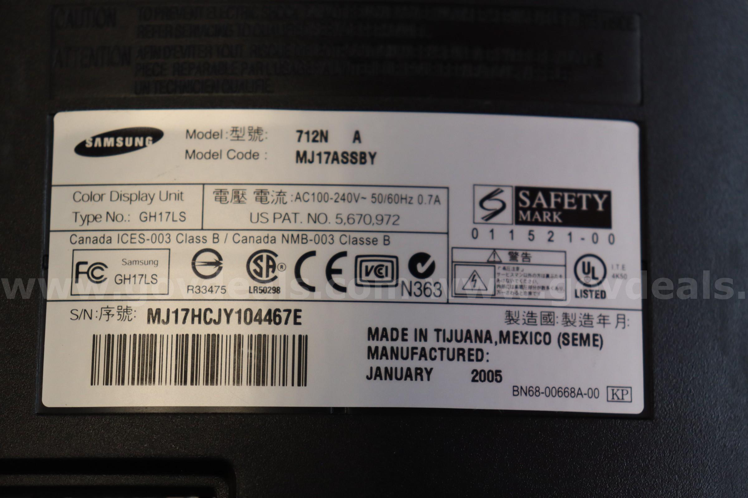 Samsung SyncMaster 712N 17" Monitor Samsung 712N Government Surplus Auction - Photo #4