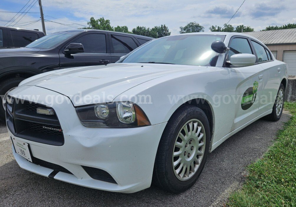 2014 Dodge Charger/White Police Dodge Charger Government Surplus Auction - Photo #2