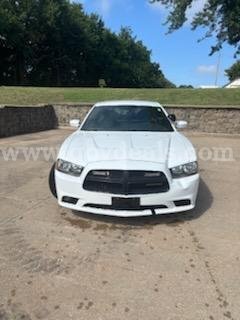 2014 Dodge Charger/White Police Dodge Charger Government Surplus Auction - Photo #4