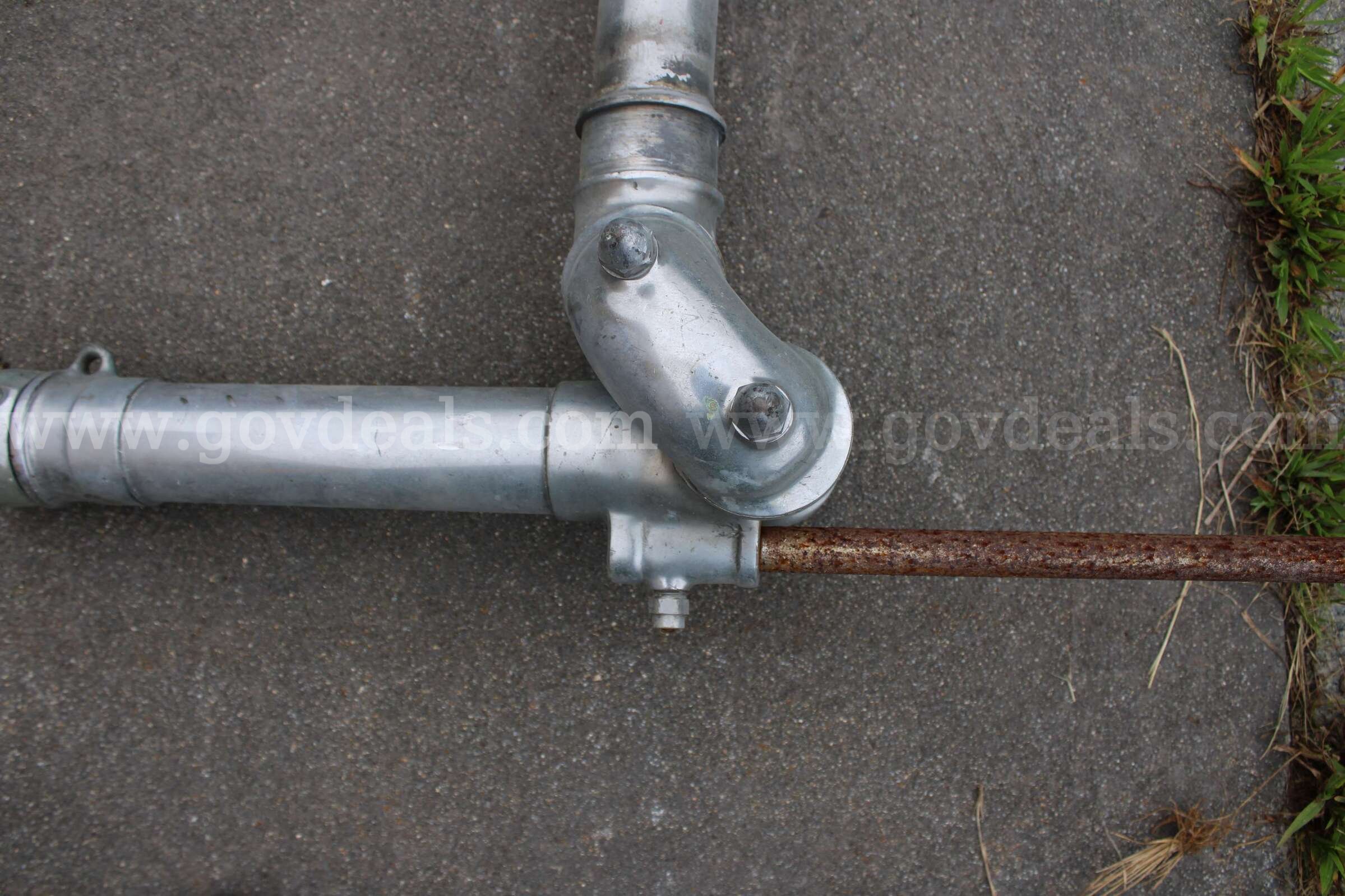 VINTAGE LADDER PIPE FRAME UNKNOWN UNKNOWN Government Surplus Auction - Photo #2