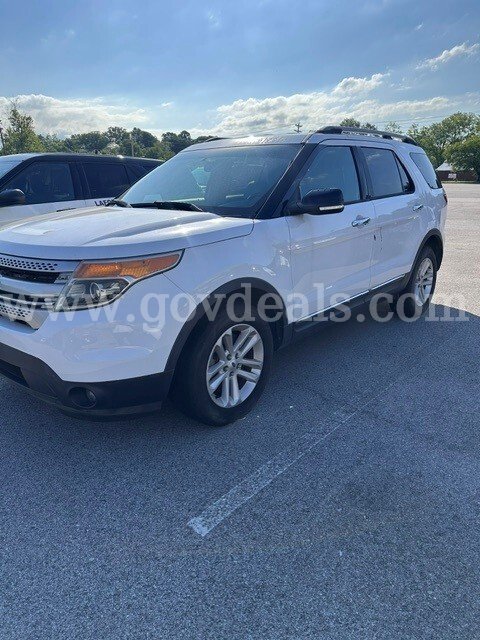 2014 Ford Explorer XLT 4WD Ford Explorer Government Surplus Auction - Primary Photo