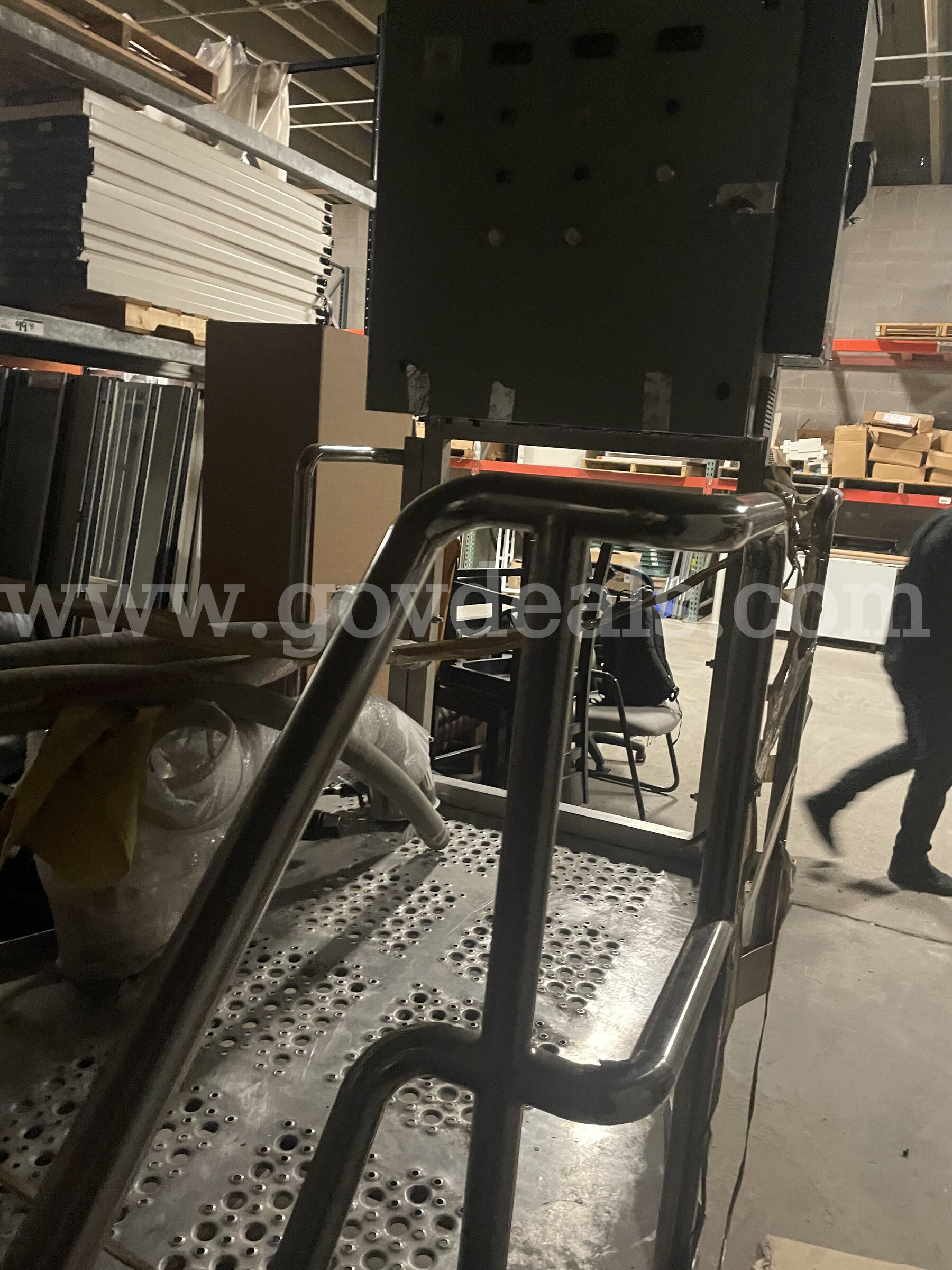 Complete 5 BBL Commercial Brewery – Brewhouse, 9 Fermenters, Microcanner, Chillers, Mill & 60 Kegs   Government Surplus Auction - Photo #5