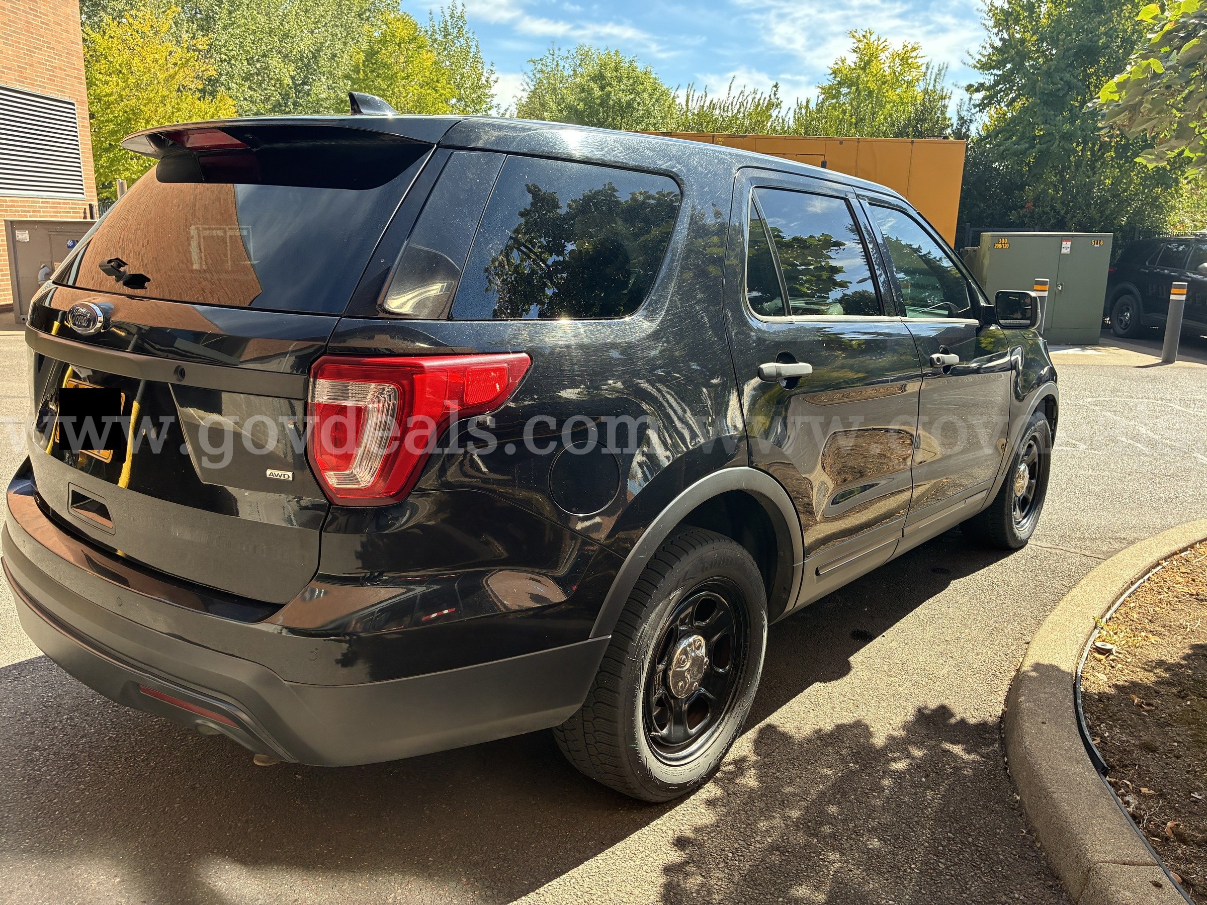 2017 Ford Explorer Police 4WD Ford Explorer Government Surplus Auction - Photo #6