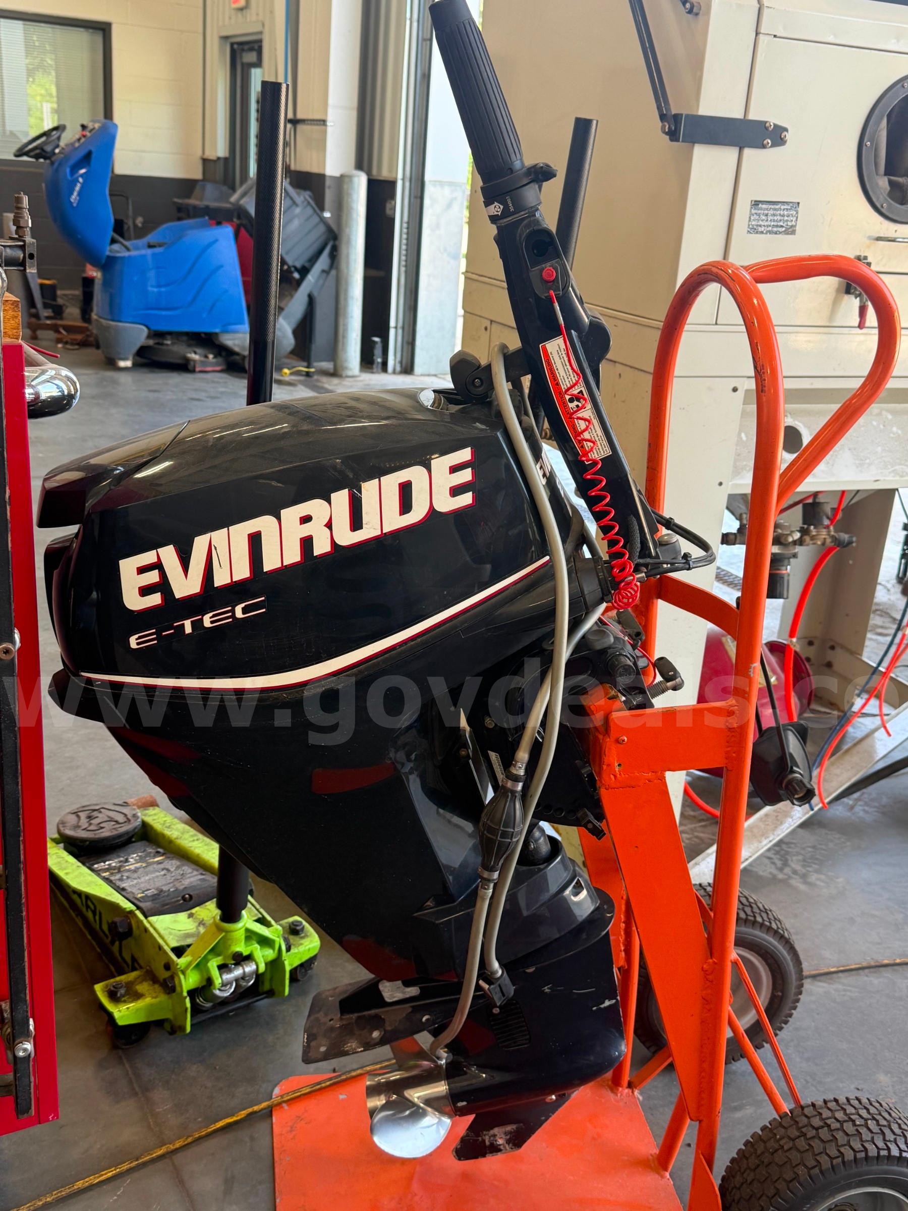 Evinrude E-tec 25 Evinrude E25DRISC Government Surplus Auction - Photo #3