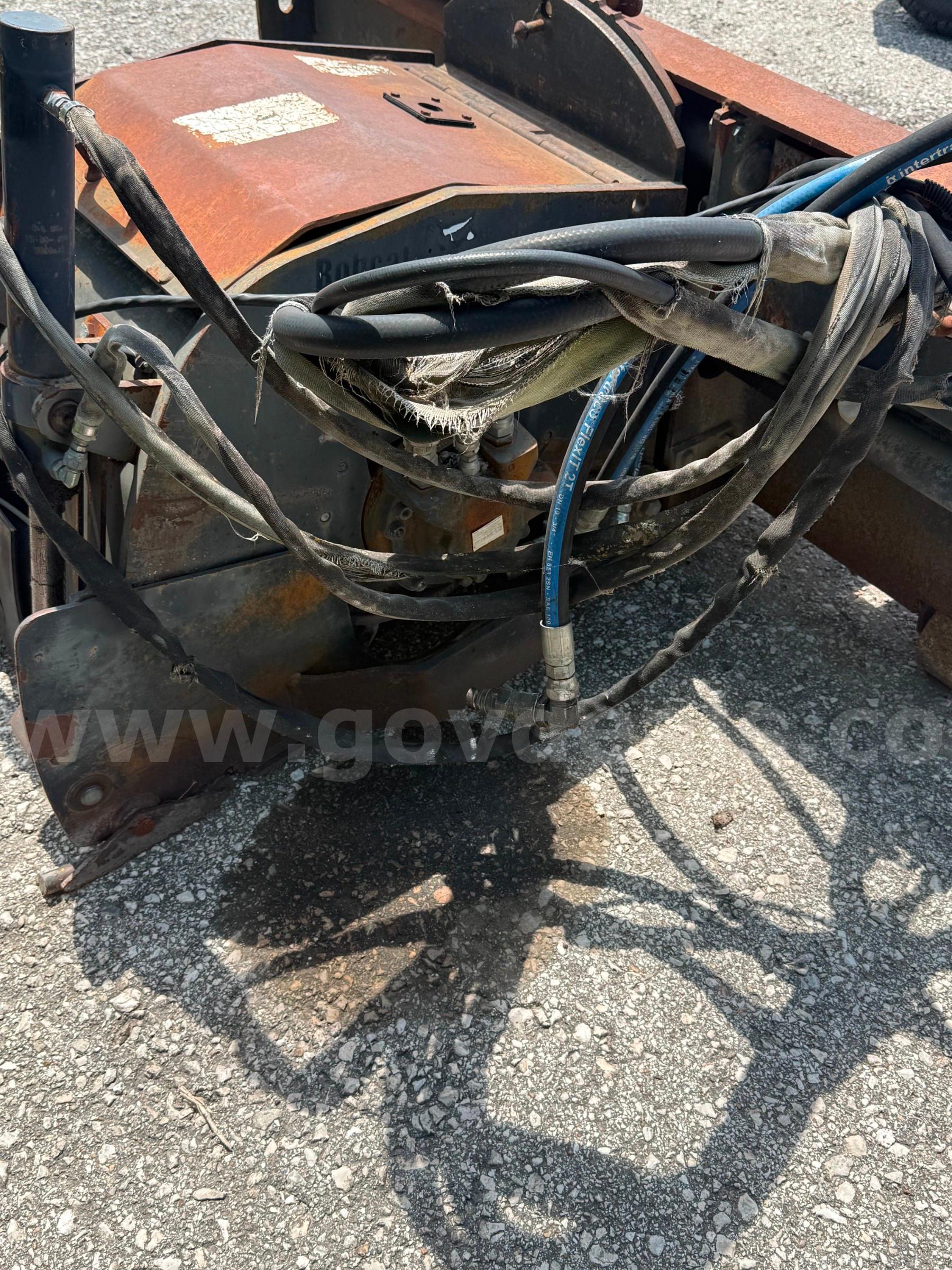 Bobcat 18" fast cut hydraulic planer Bobcat 18 HYD PLANER Government Surplus Auction - Photo #6