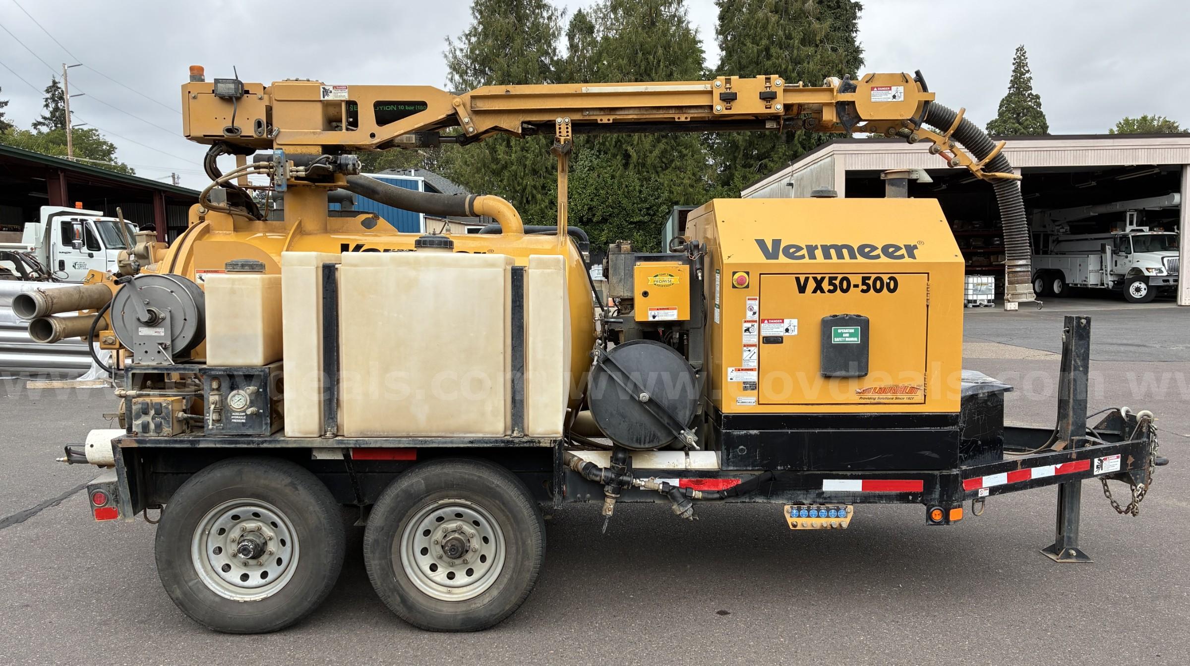 2016 Vermeer VX50-500 with hydraulic boom Vermeer 500 Government Surplus Auction - Photo #2