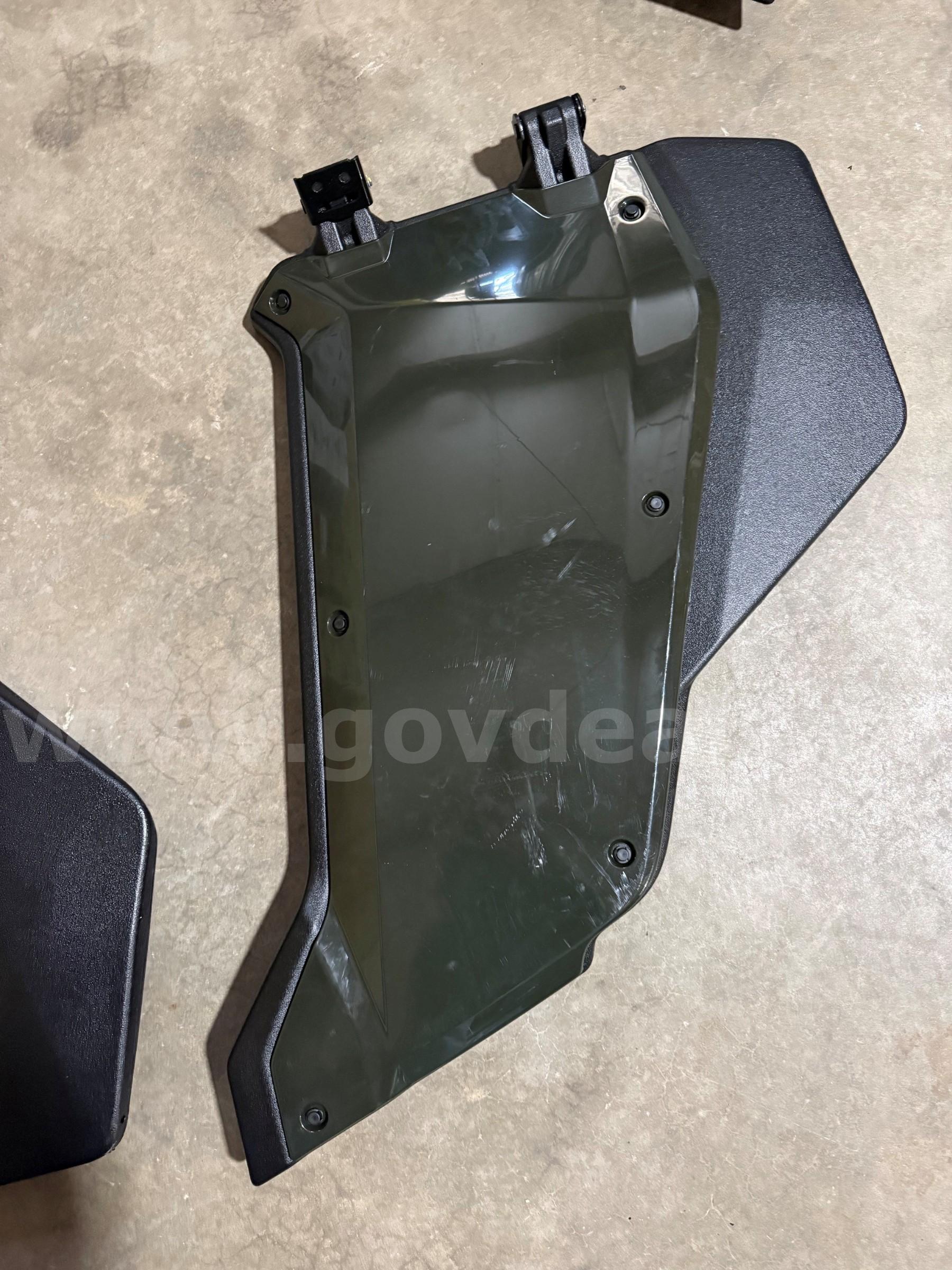 2025 HONDA PIONEER UTV 1000 DOORS HONDA 1000 Government Surplus Auction - Photo #5