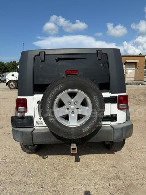 2011 Jeep Wrangler (3070) Jeep 3070 Government Surplus Auction - Photo #4