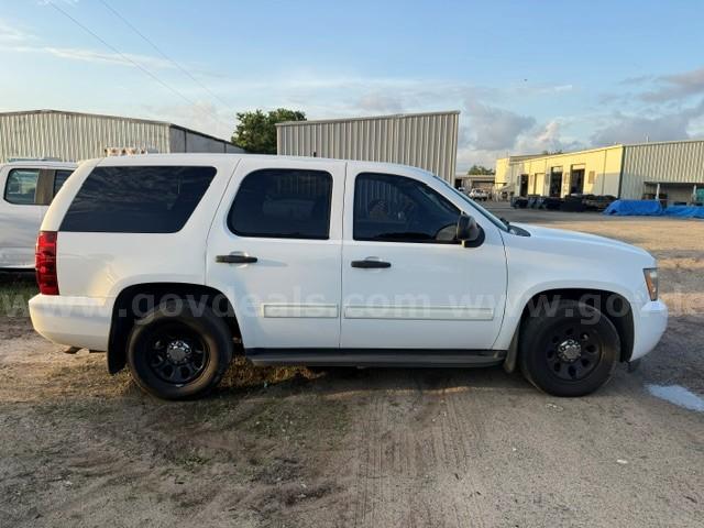 2014 Chevrolet Tahoe (9009) Chevrolet Tahoe Government Surplus Auction - Photo #4