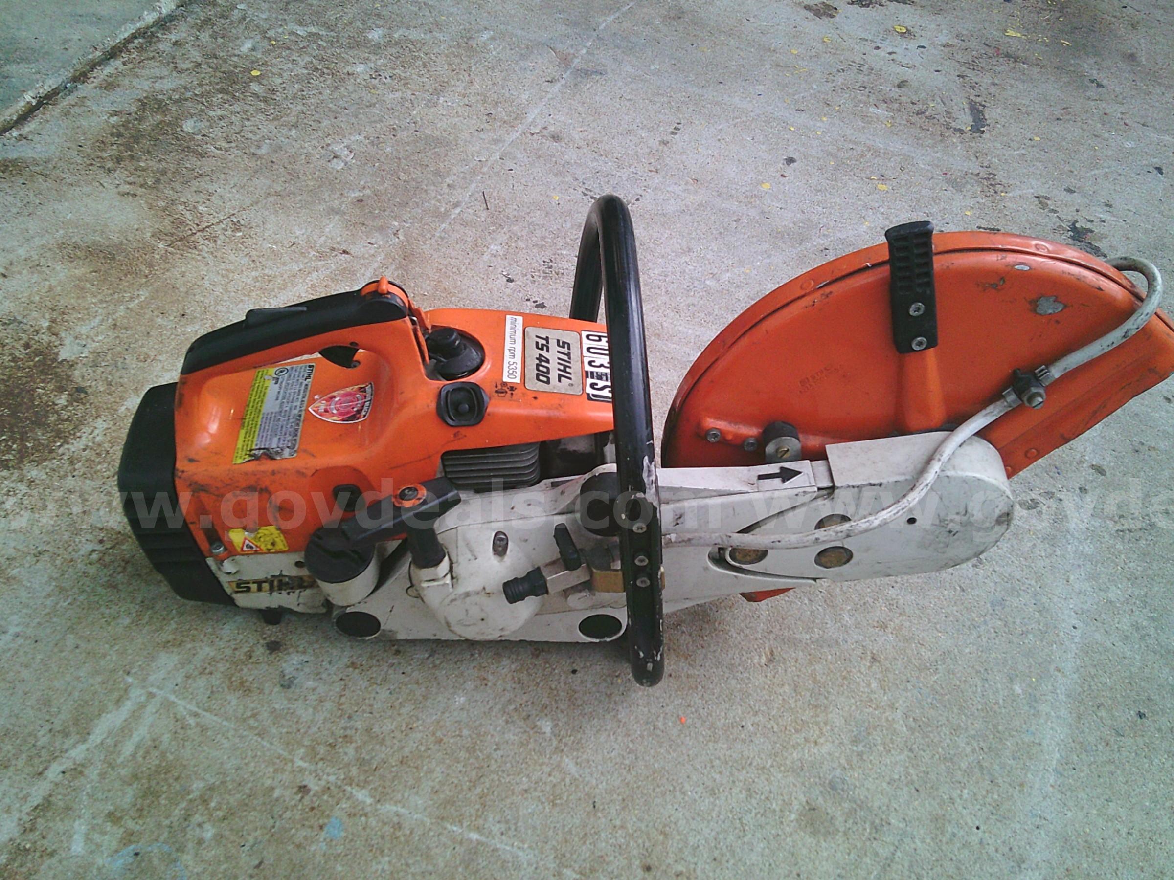 2 Stihl Concrete Saws. Stihl TS 400 saws. Government Surplus Auction - Photo #2