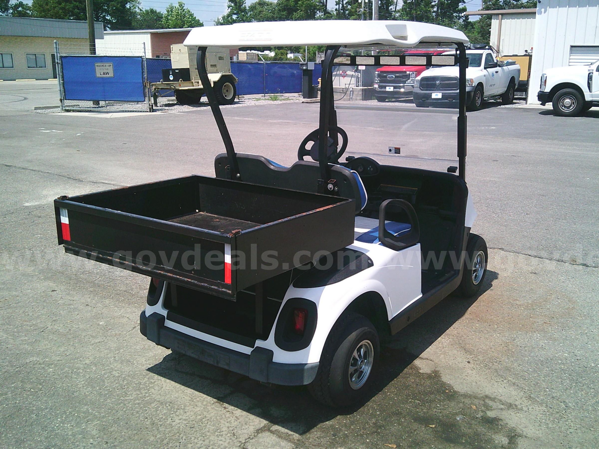 2009 EZ-Go Gas Golf Cart. EZ-GO RXV - gas Government Surplus Auction - Photo #6