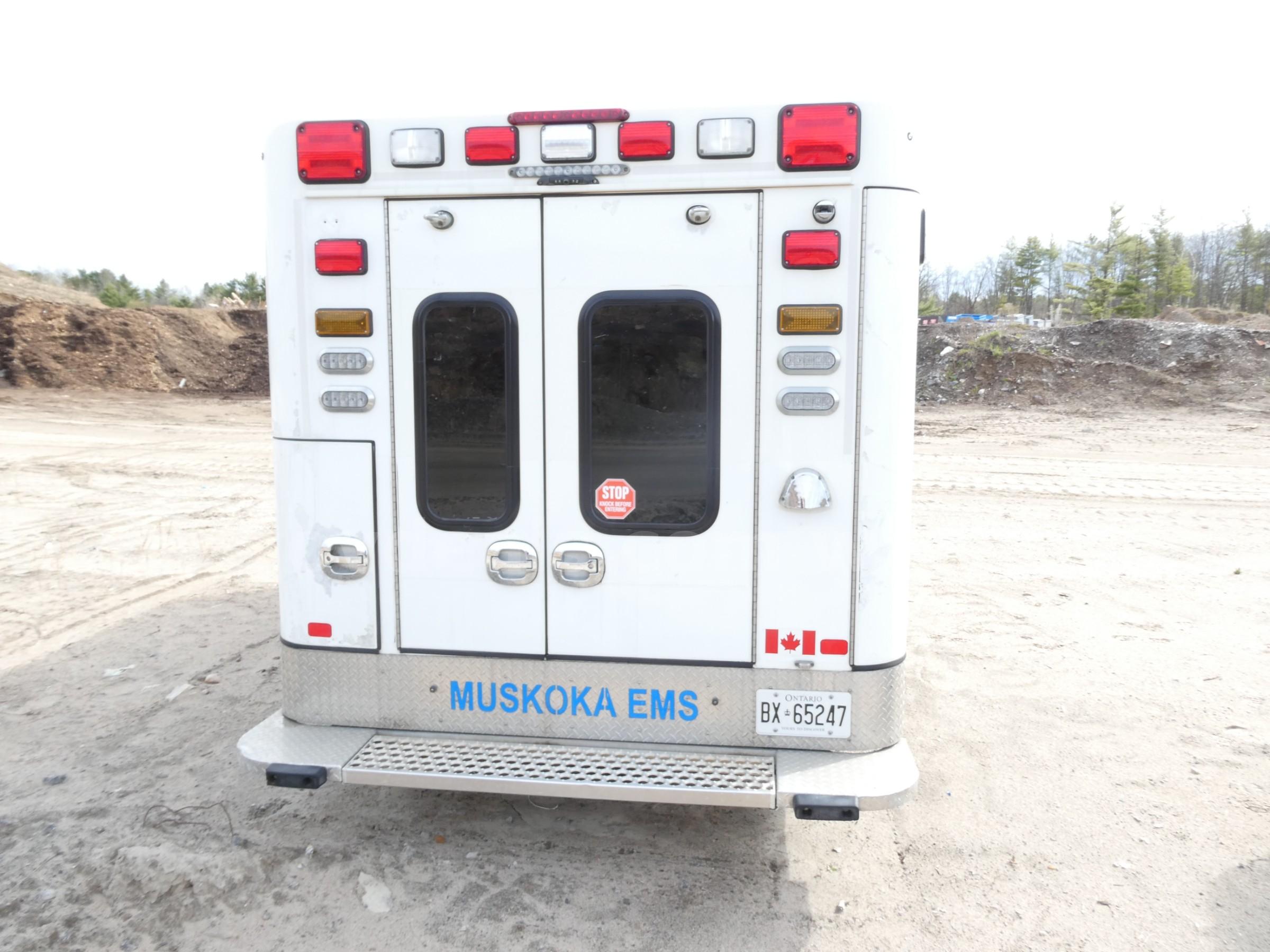 2015 Ford Econoline Ambulance Ford Econoline Government Surplus Auction - Photo #5