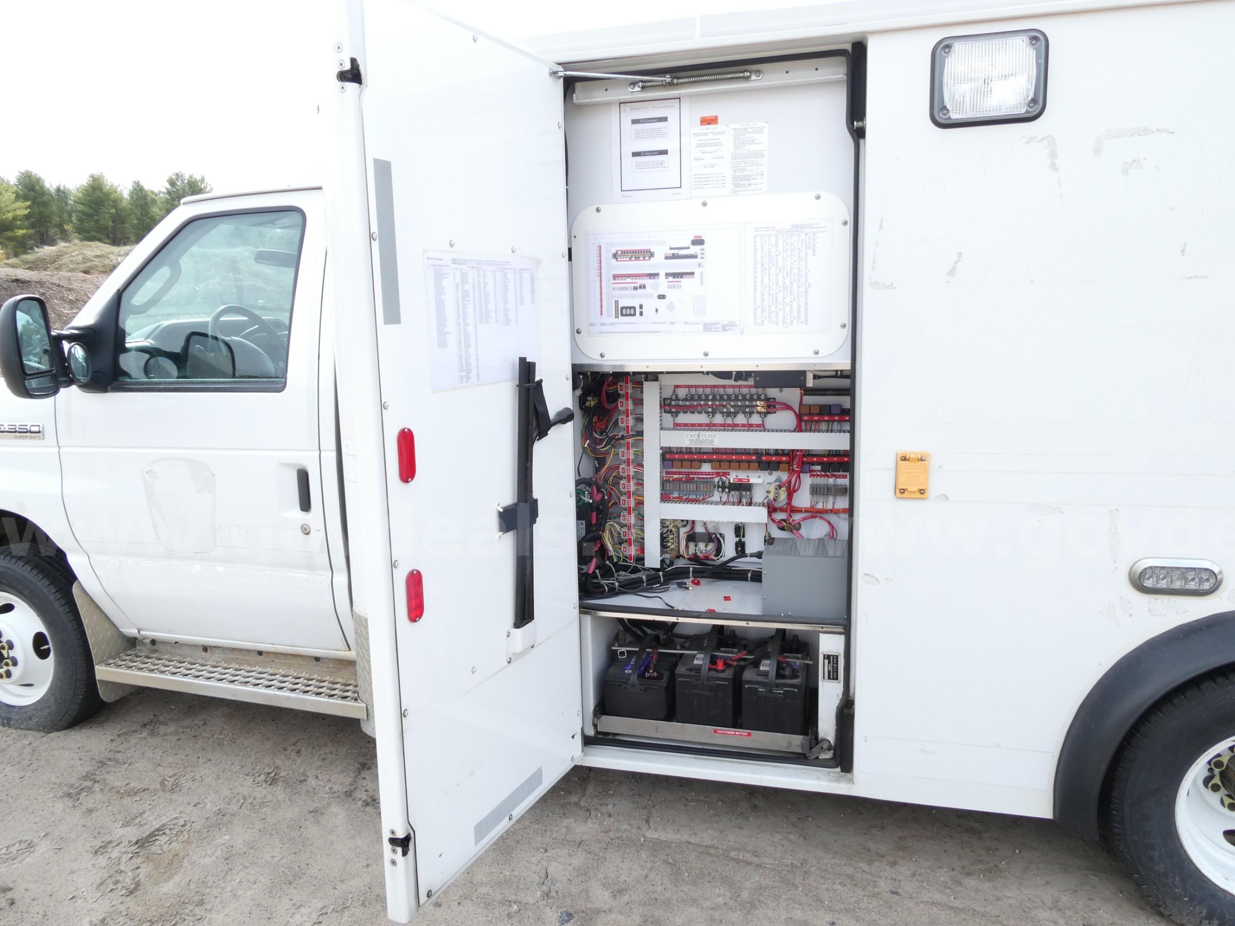 2015 Ford Econoline Ambulance Ford Econoline Government Surplus Auction - Photo #6