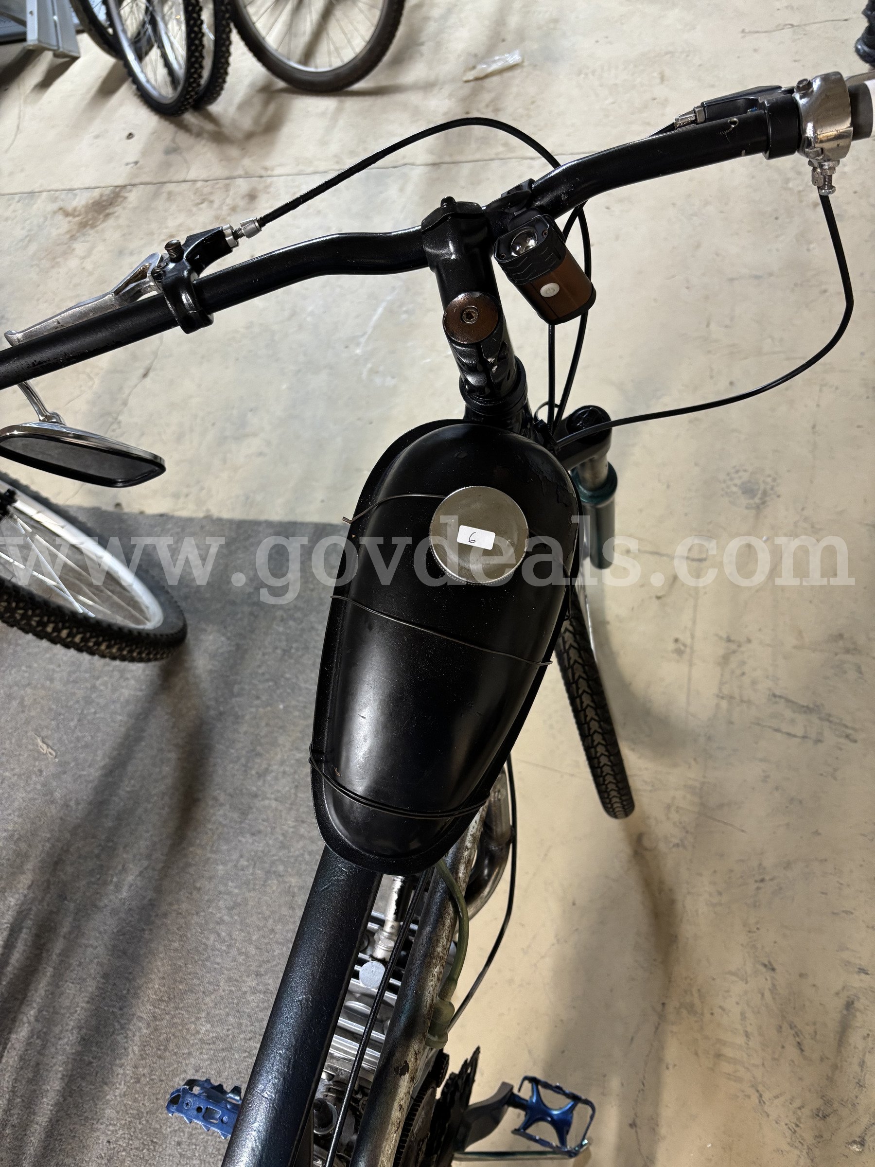 LOT OF MISC BIKES   Government Surplus Auction - Photo #2