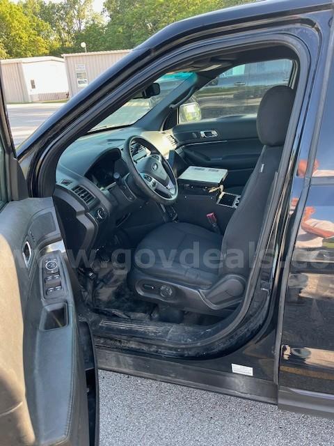 2015 Ford Explorer Ford Explorer Government Surplus Auction - Photo #4