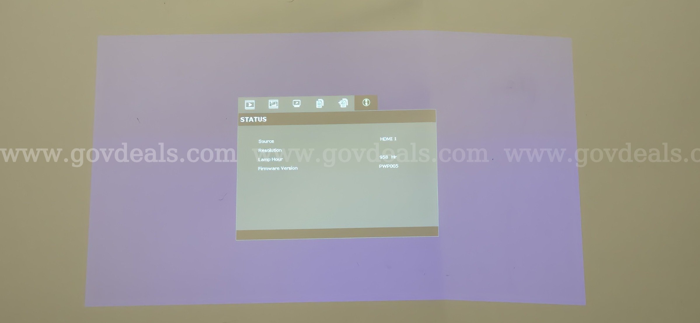 Vivitek D952HD projector Vivitek D952HD Government Surplus Auction - Photo #5