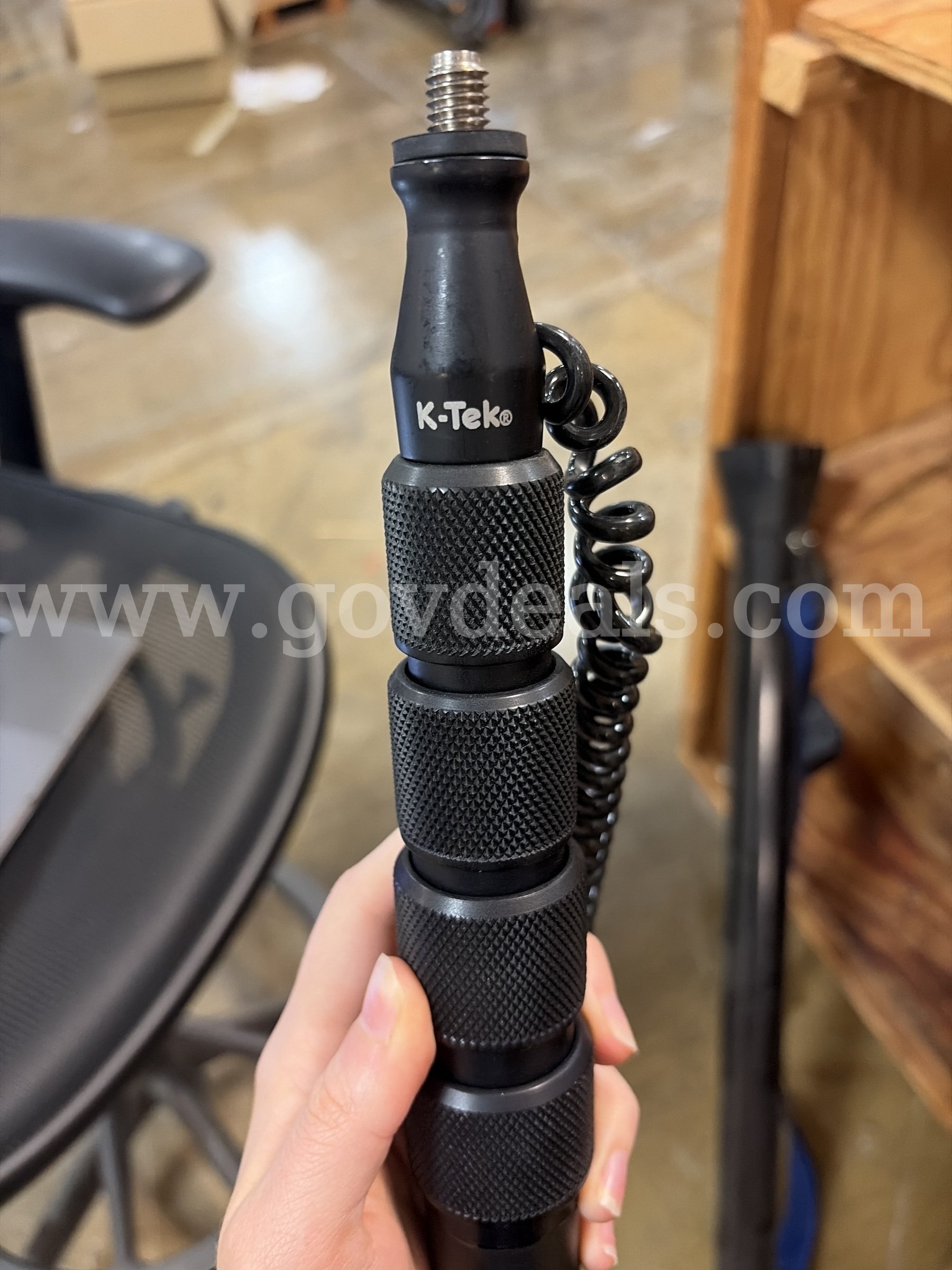 Alfa Case BoomTube and K-Tek Avalon Graphite BoomPole KEG-100 Case 100 Government Surplus Auction - Photo #2