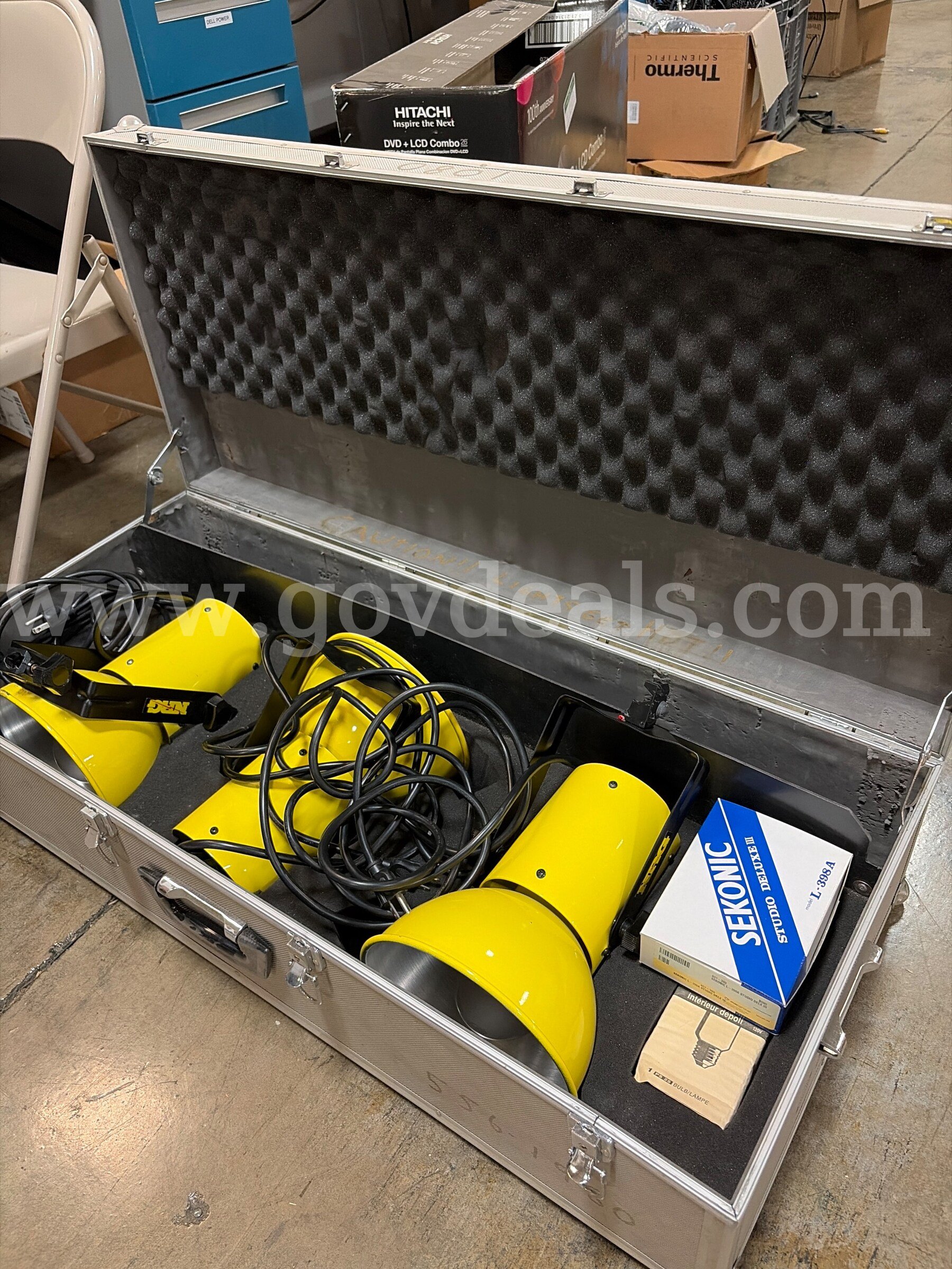 3 NRG Commercial Light Fixtures Case  Government Surplus Auction - Photo #2