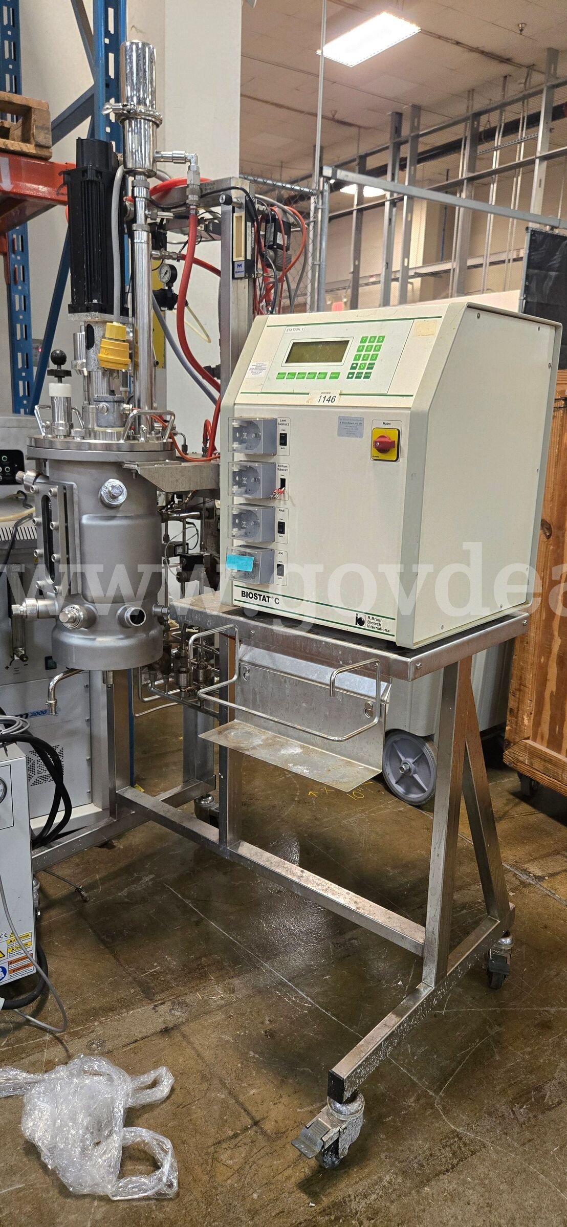 B. Braun Biotech Fermenter   Government Surplus Auction - Primary Photo