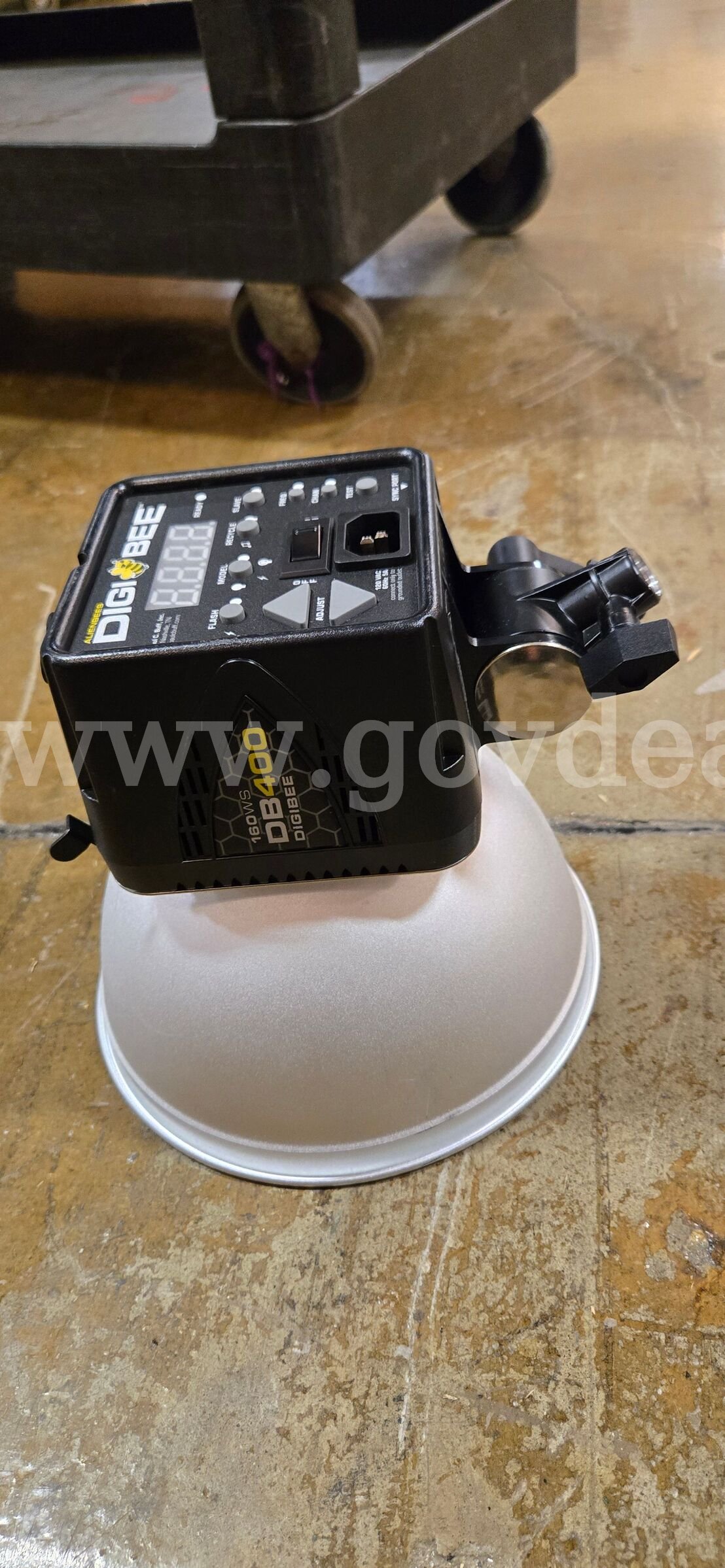 Lot of 1 DigiBee DB400 & 1 DigiBee DB800 Flash Strobe Monolights Digibee DB400 Government Surplus Auction - Photo #3