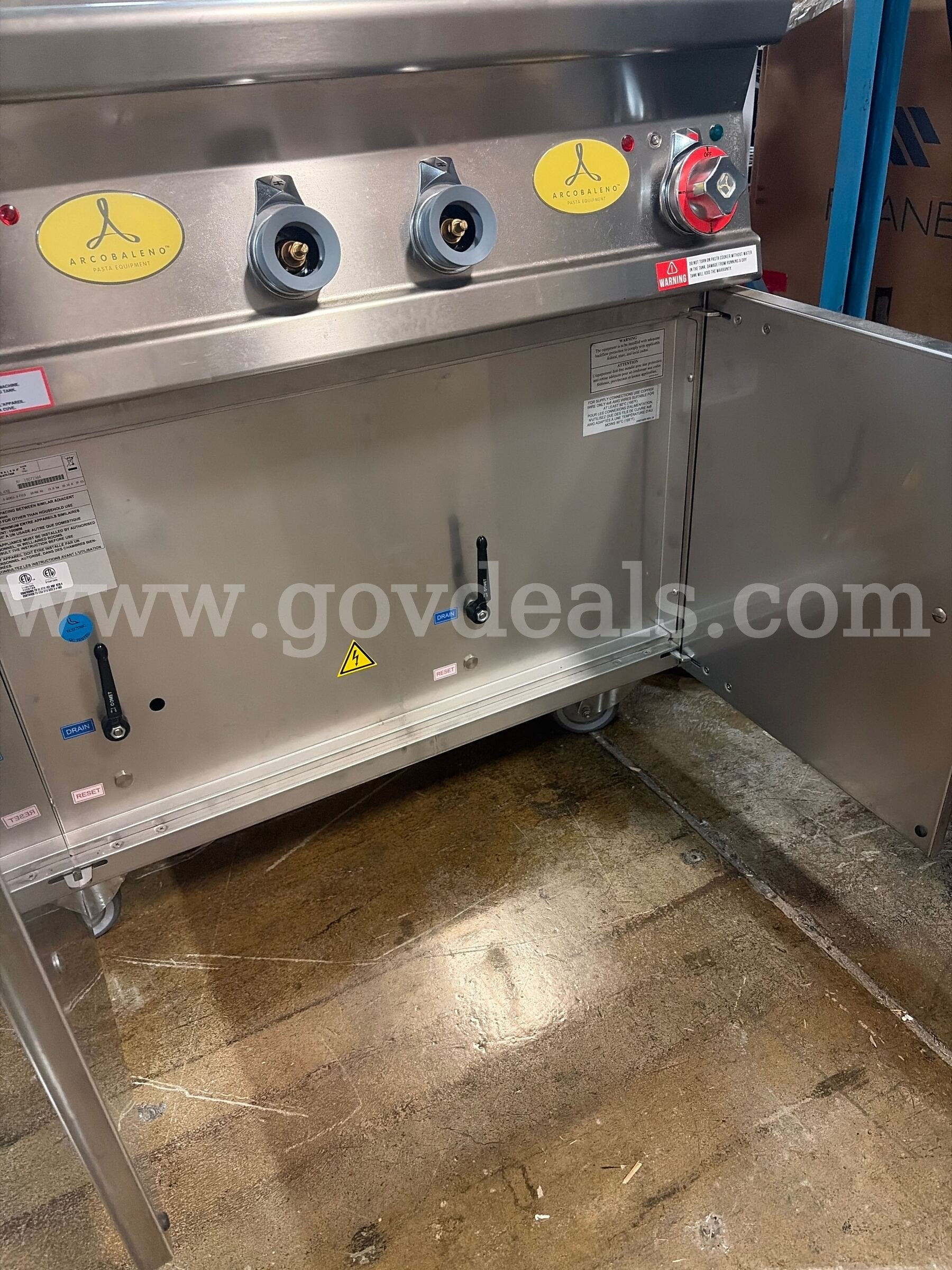 Arcobaleno Elettra 14 Gallon Electric Two Section Pasta Cooker - 230V, 3 Phase Acrobaleno 230V Government Surplus Auction - Photo #5