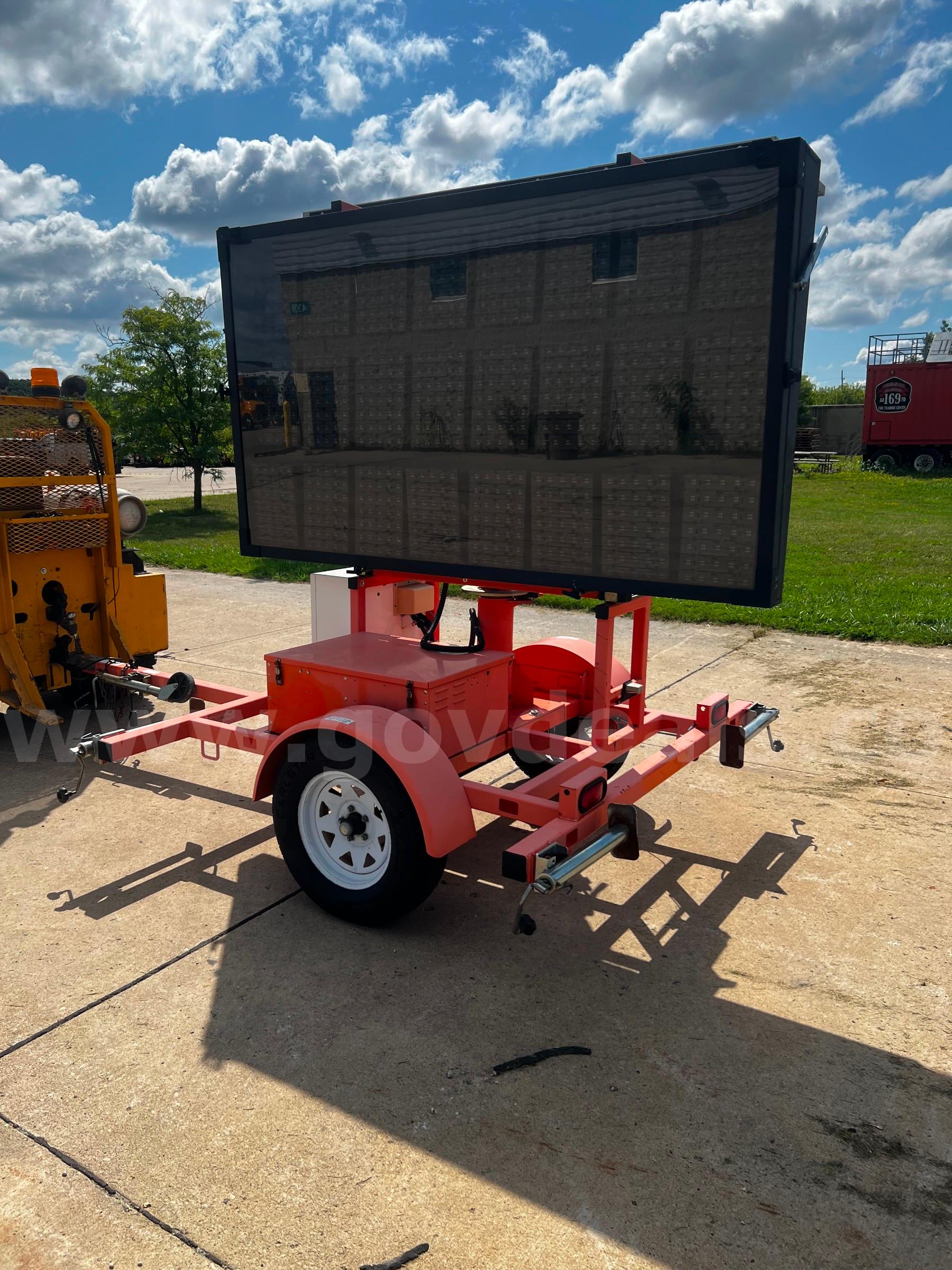 2015 Wanco WVT3 Solar Message Board Wanco WVT3 Government Surplus Auction - Photo #2