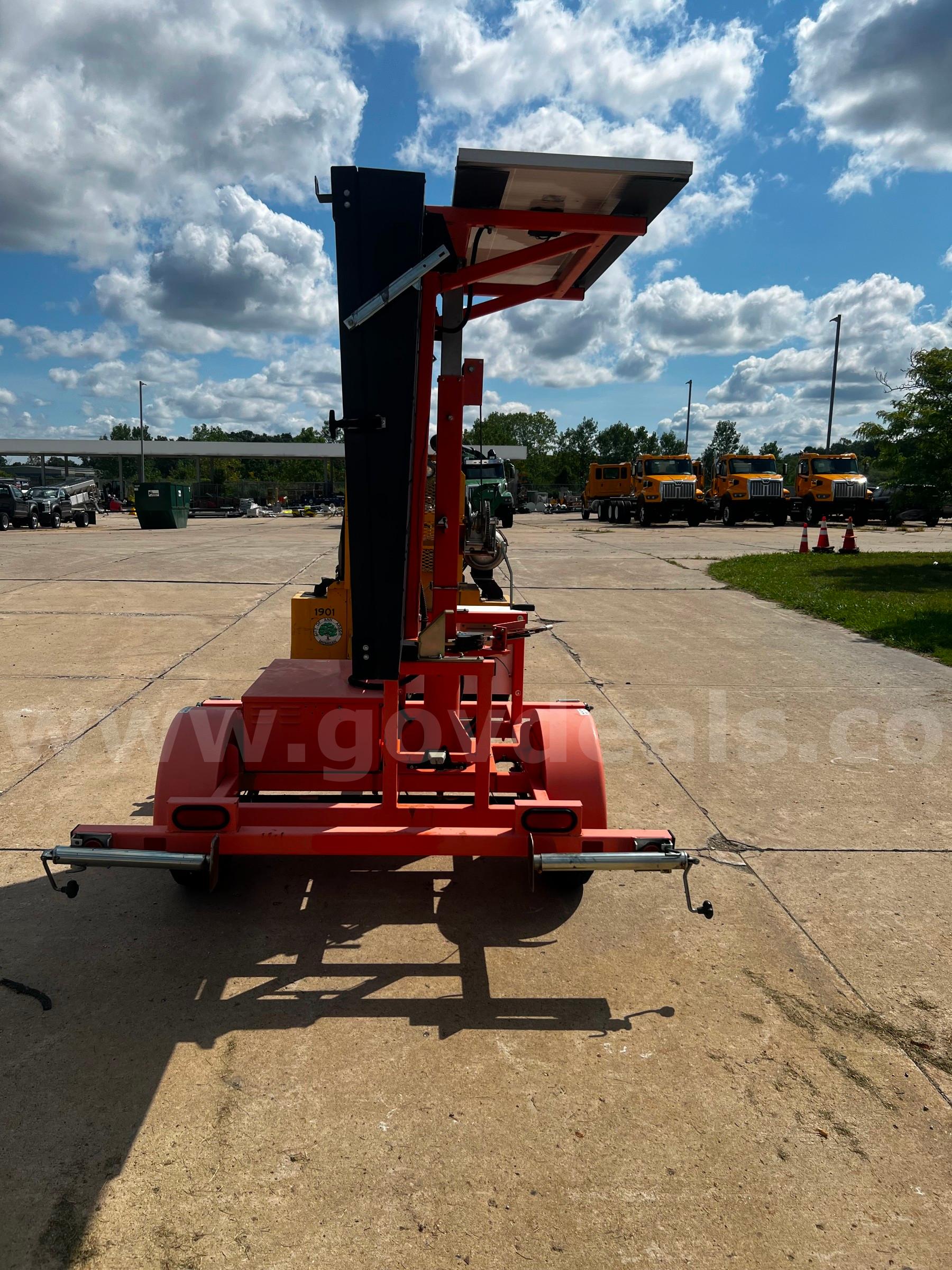 2015 Wanco WVT3 Solar Message Board Wanco WVT3 Government Surplus Auction - Photo #3