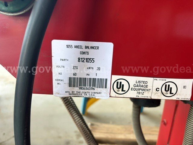 Coats Tire Balancer Coats 1055 Government Surplus Auction - Photo #4