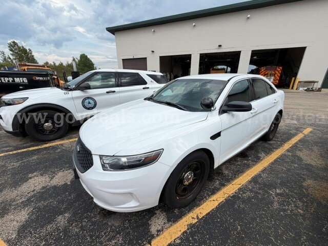 2019 Ford Taurus Ford Taurus Government Surplus Auction - Photo #2