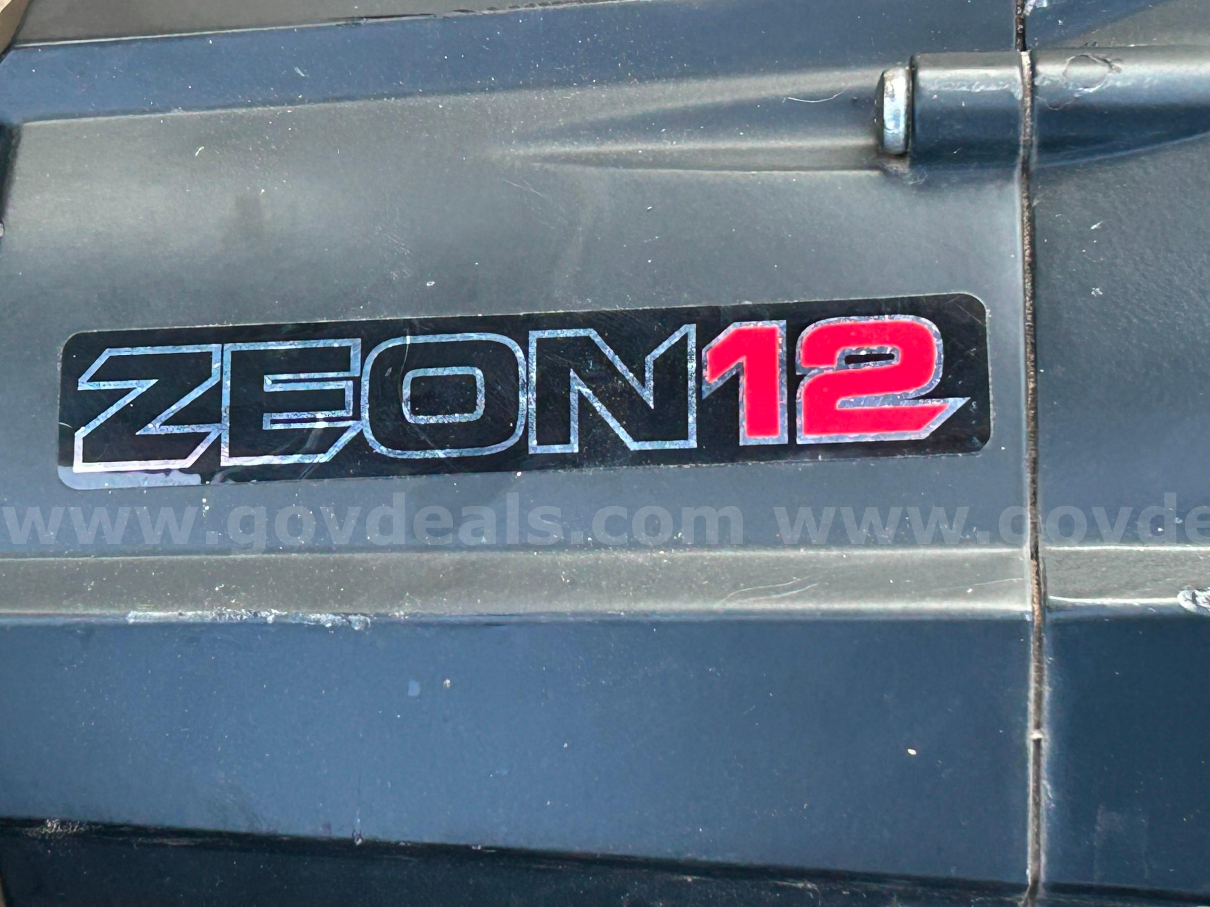 WARN ZEON 12 Winch Package with Heavy-Duty Bumper & Accessories Warn 89584 Government Surplus Auction - Photo #3