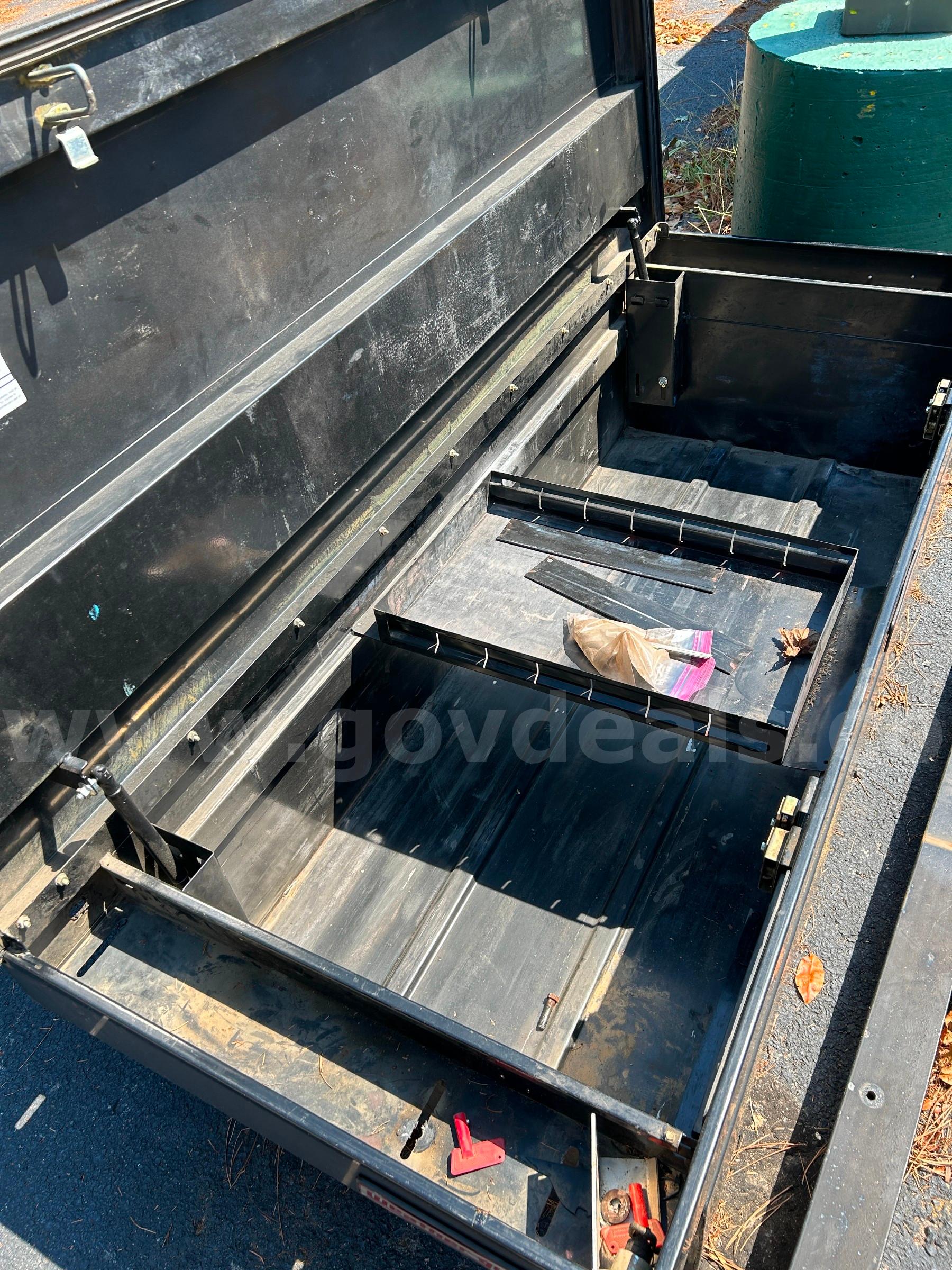 Weather Guard Black Steel Saddle Truck Tool Box Weather Guard 116-05-01 Government Surplus Auction - Photo #3