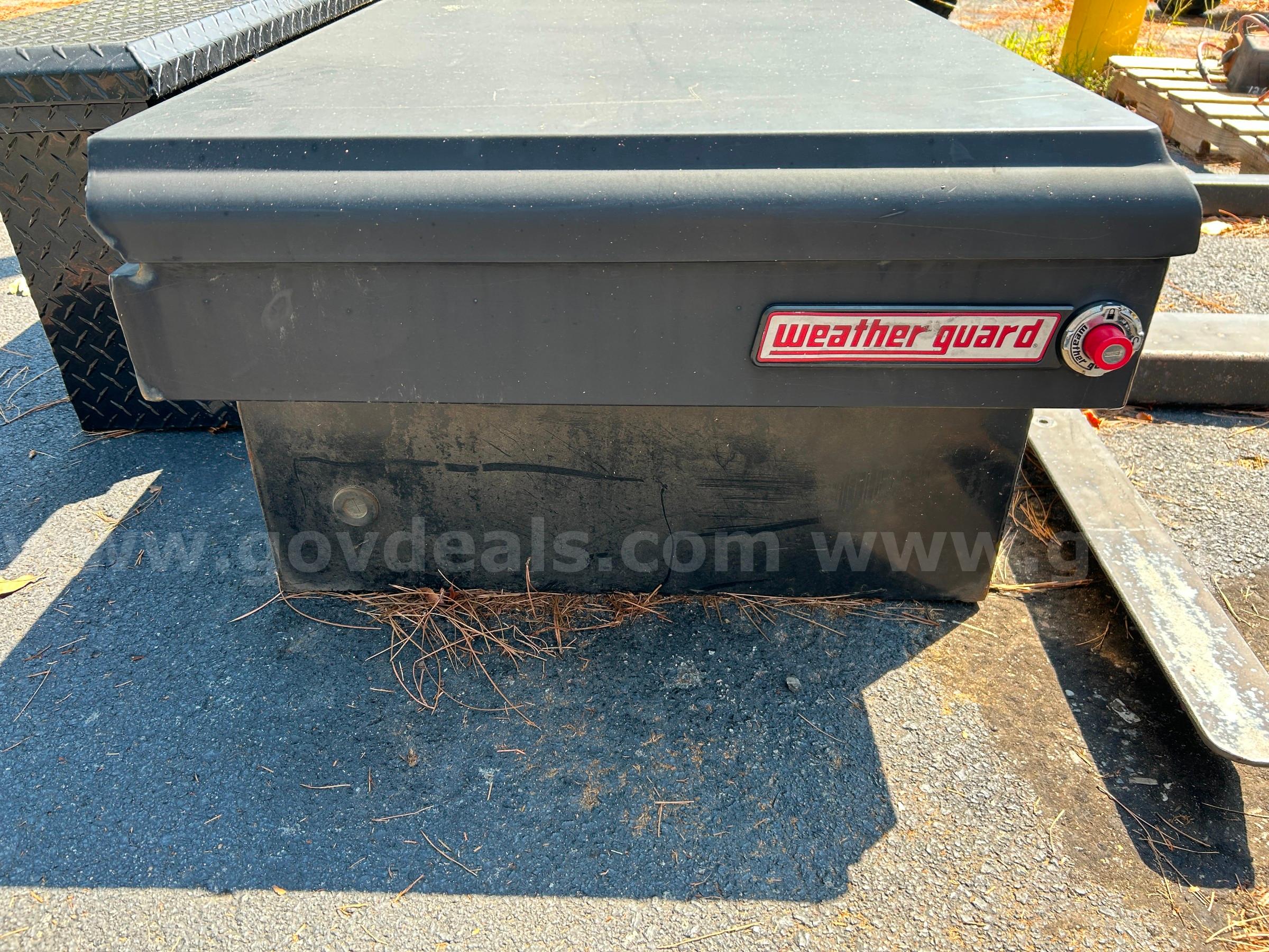 Weather Guard Black Steel Saddle Truck Tool Box Weather Guard 116-05-01 Government Surplus Auction - Photo #5