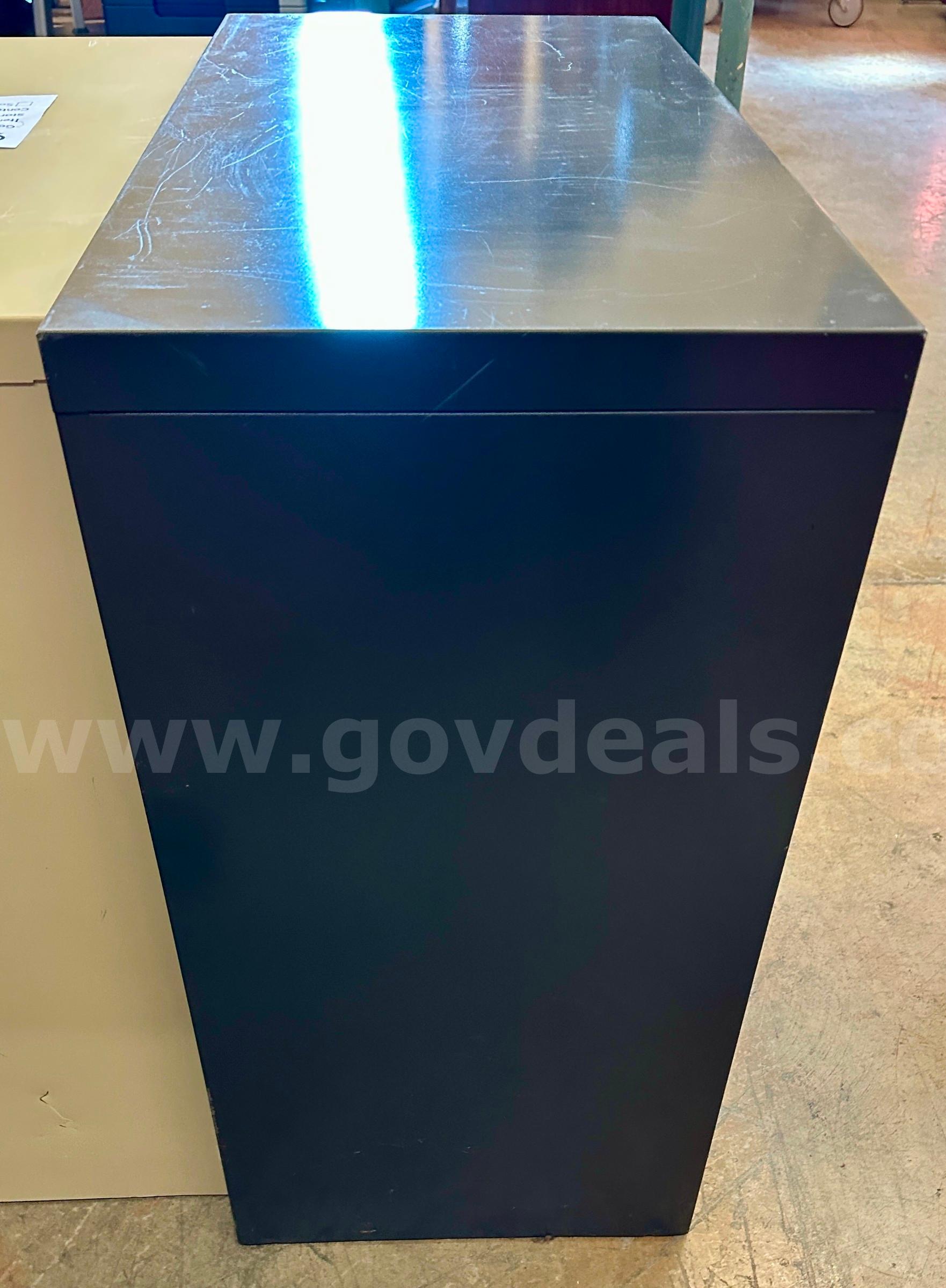 2-Drawer Dark Grey Filing Cabinet   Government Surplus Auction - Photo #6